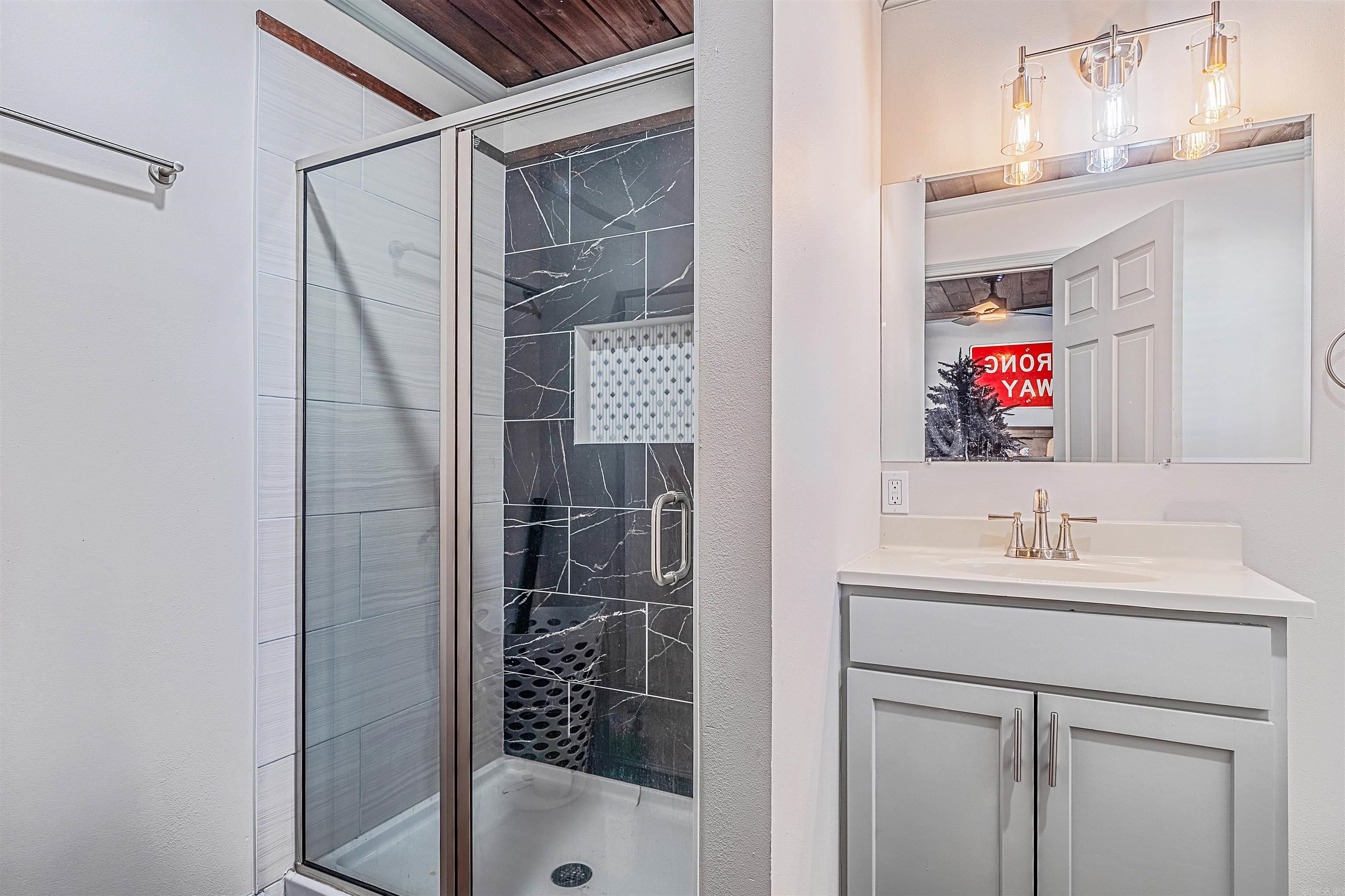 CABOT LINE ACRES - Residential