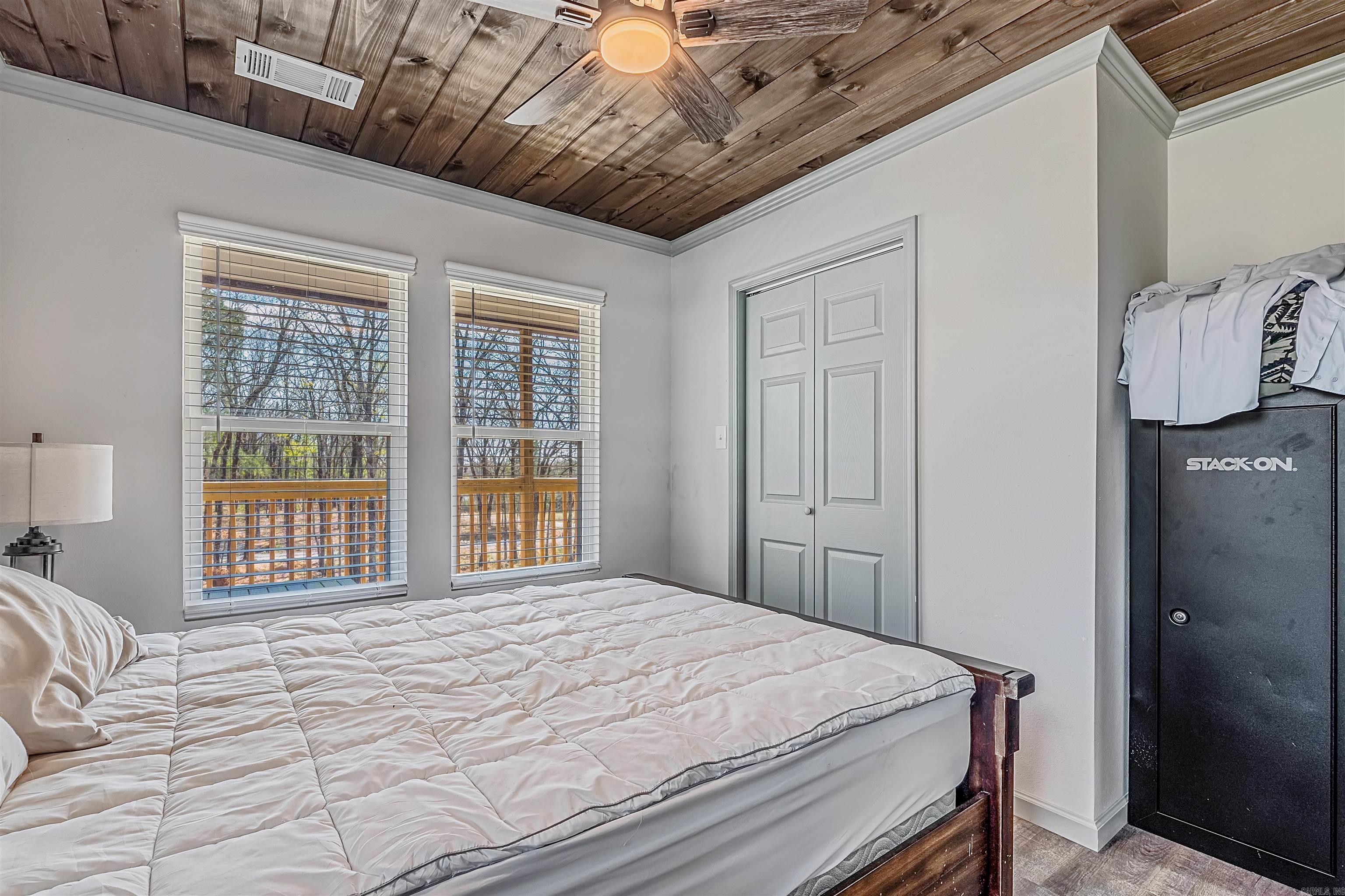 CABOT LINE ACRES - Residential