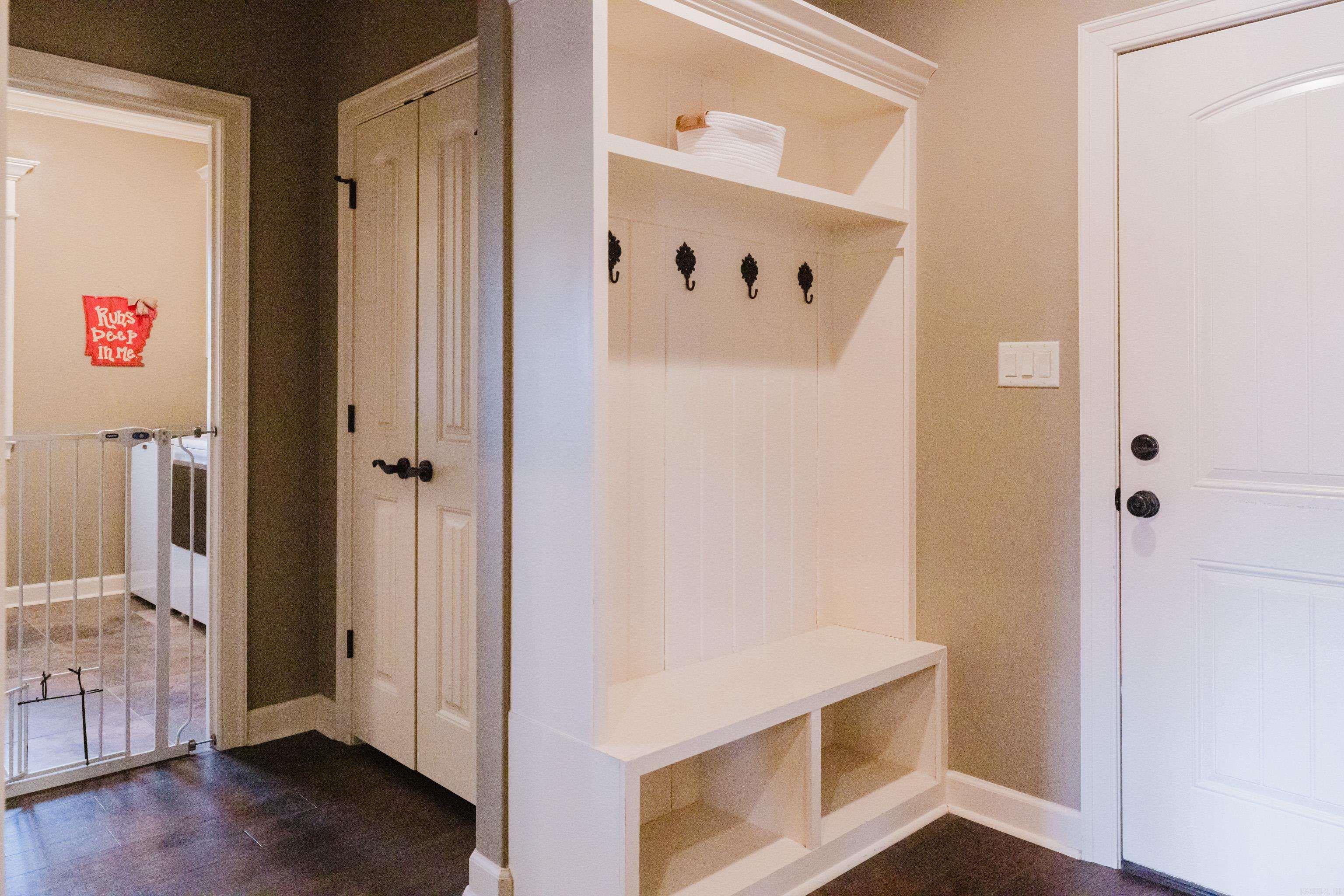 COLDWATER CREEK - Residential