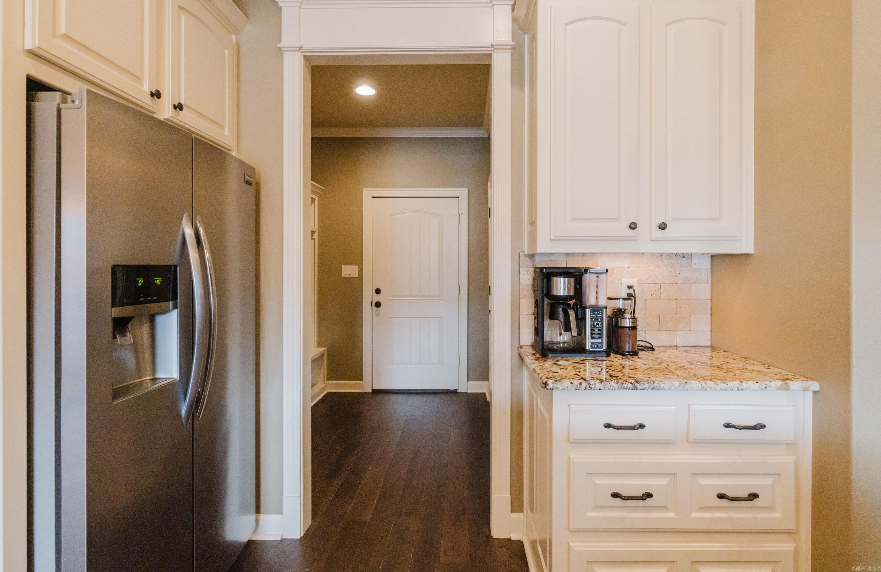 COLDWATER CREEK - Residential