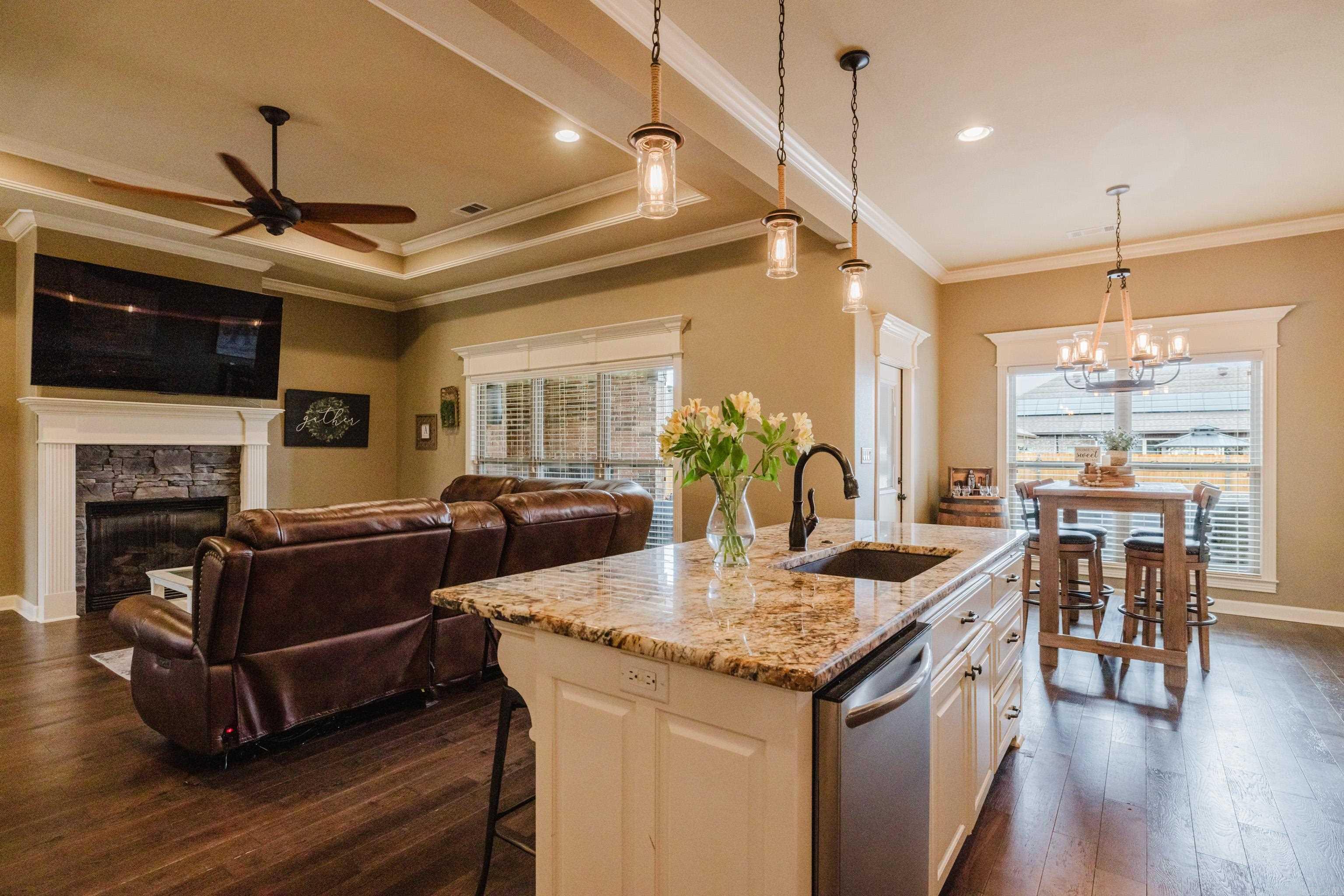 COLDWATER CREEK - Residential