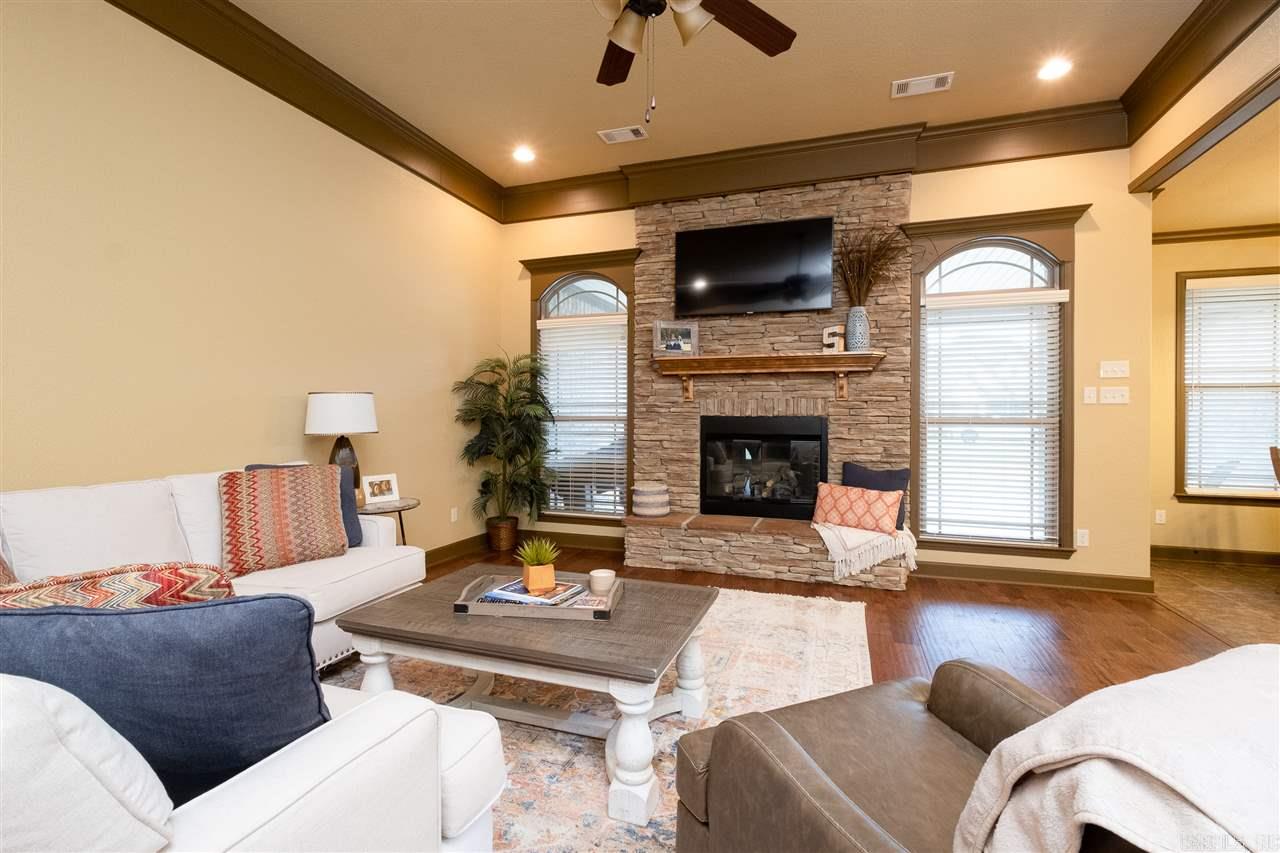 LOCHRIDGE ESTATES - Residential