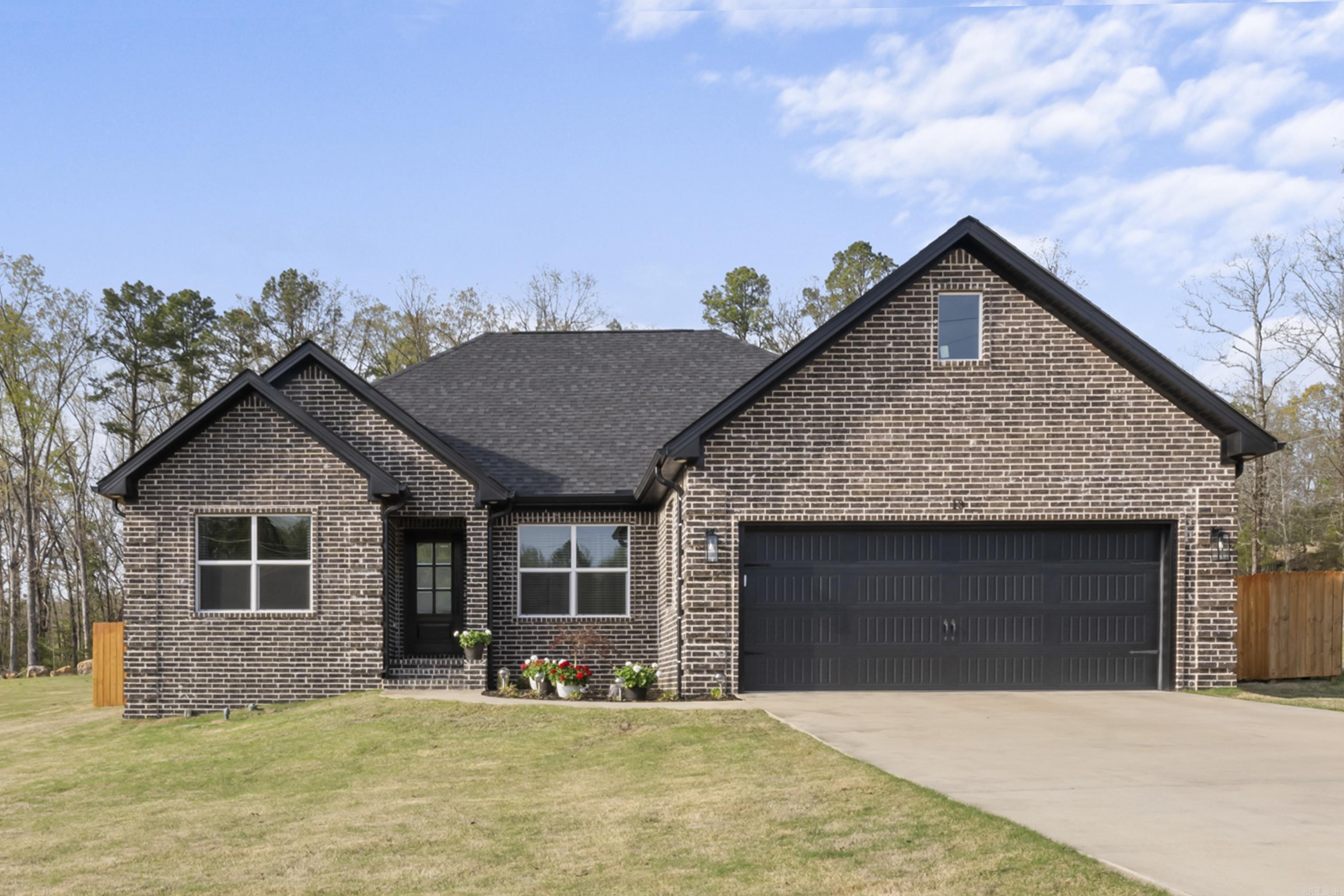 LITTLE RED RIVER ESTATES - Residential