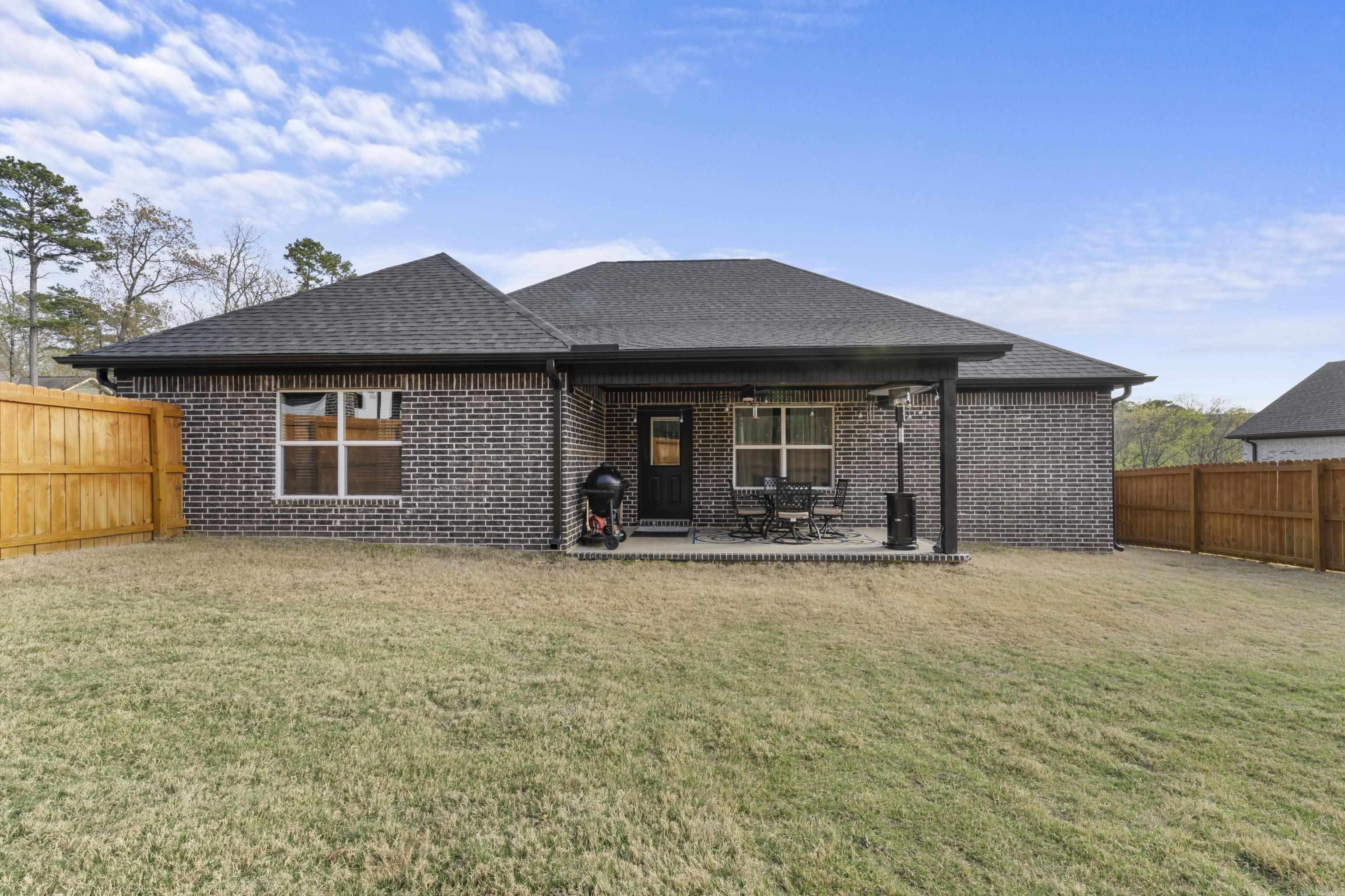 LITTLE RED RIVER ESTATES - Residential