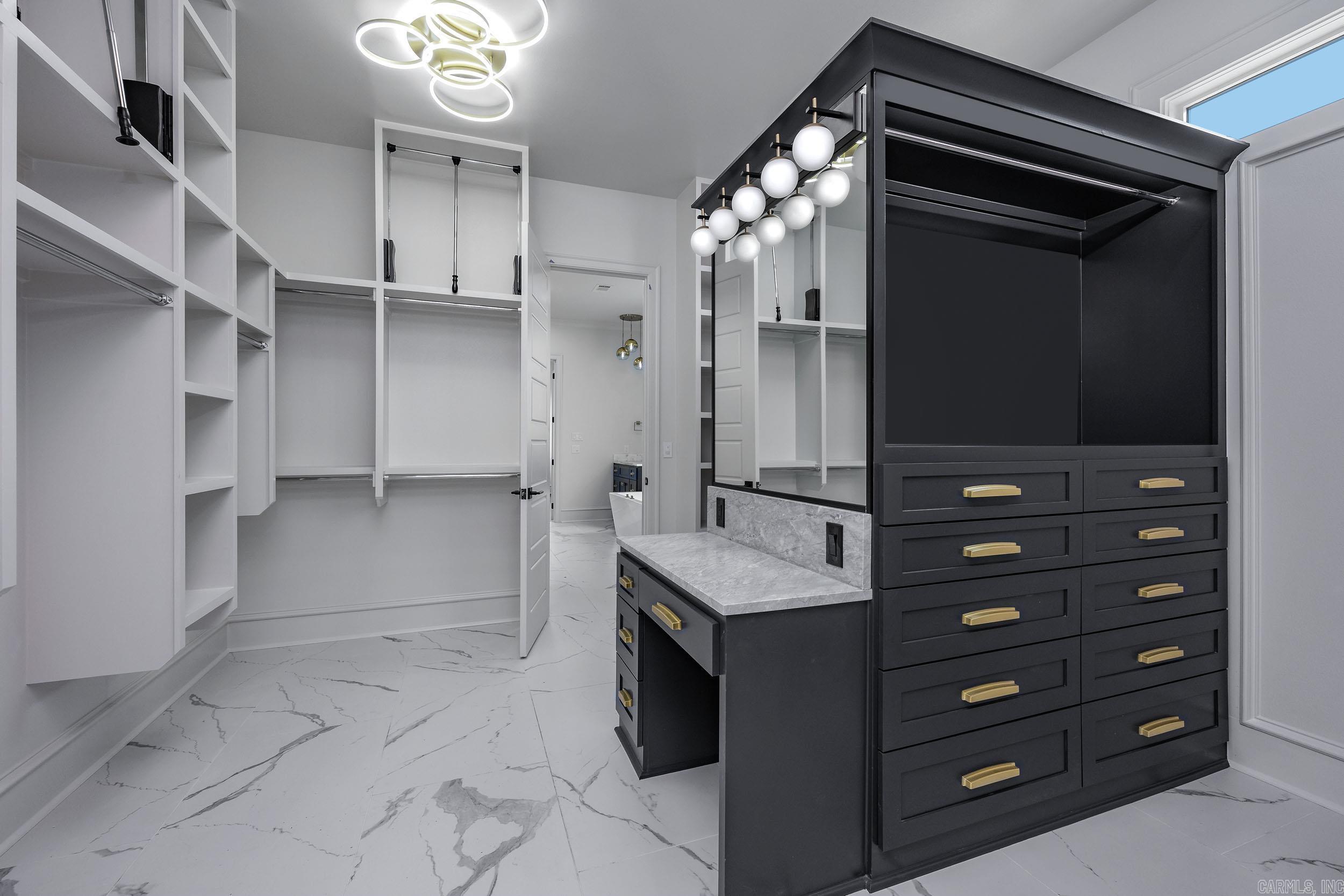 CHENAL VALLEY ORLE - Residential