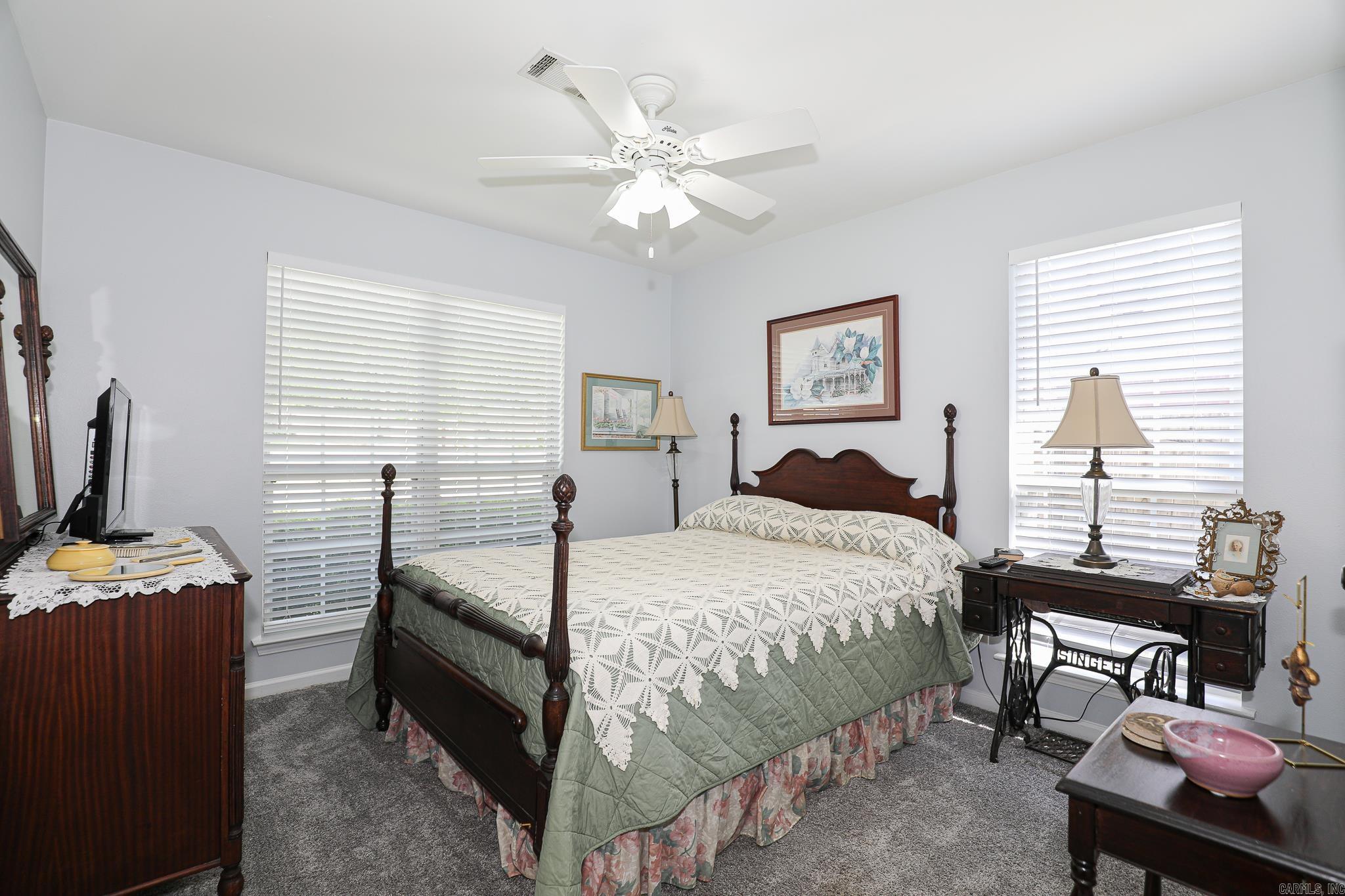 ROLLING BROOK - Residential