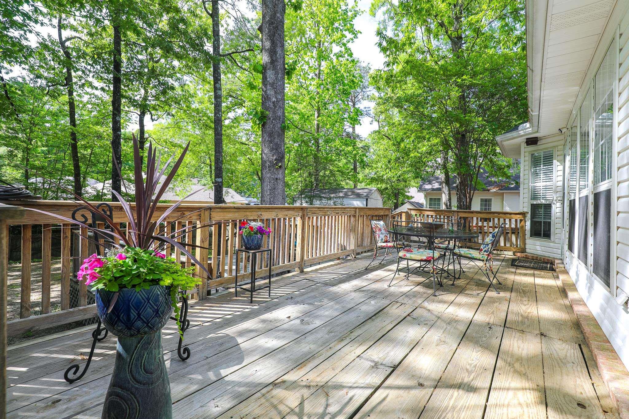 ROLLING BROOK - Residential