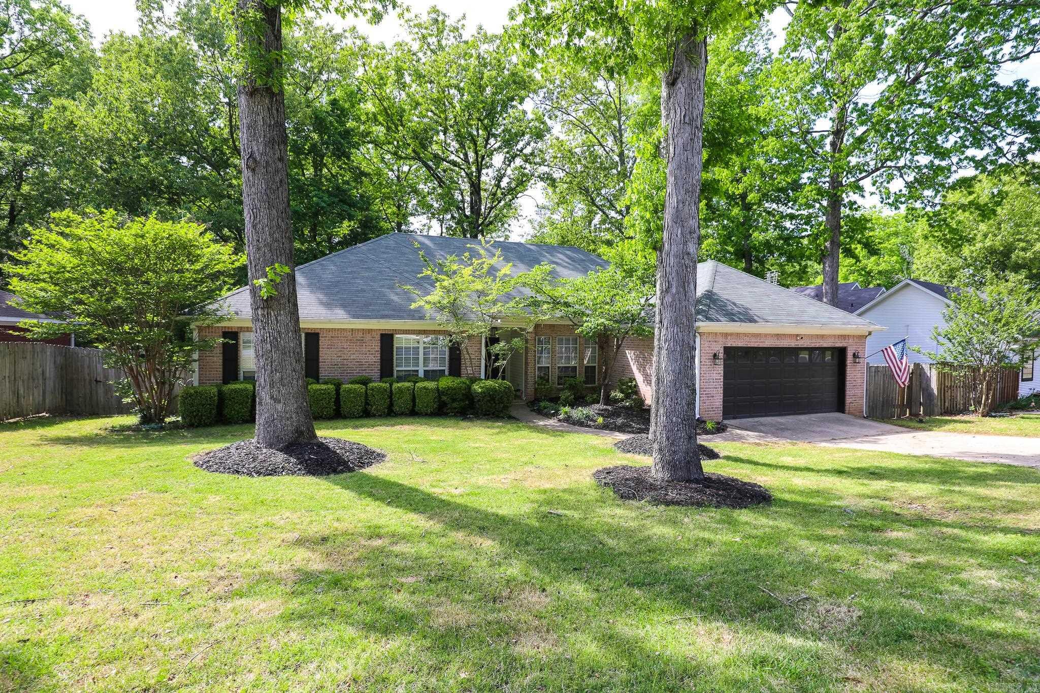 ROLLING BROOK - Residential