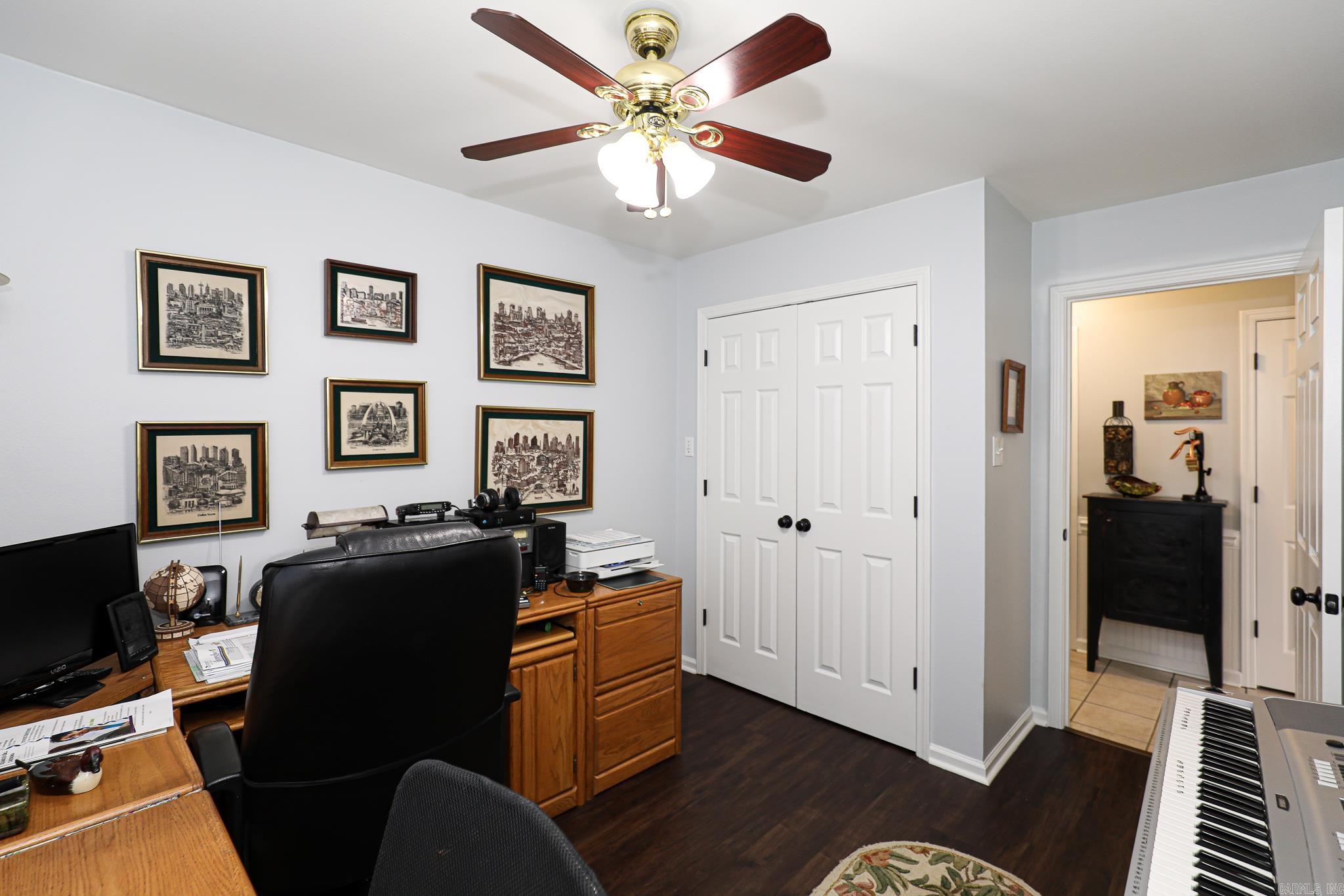 ROLLING BROOK - Residential