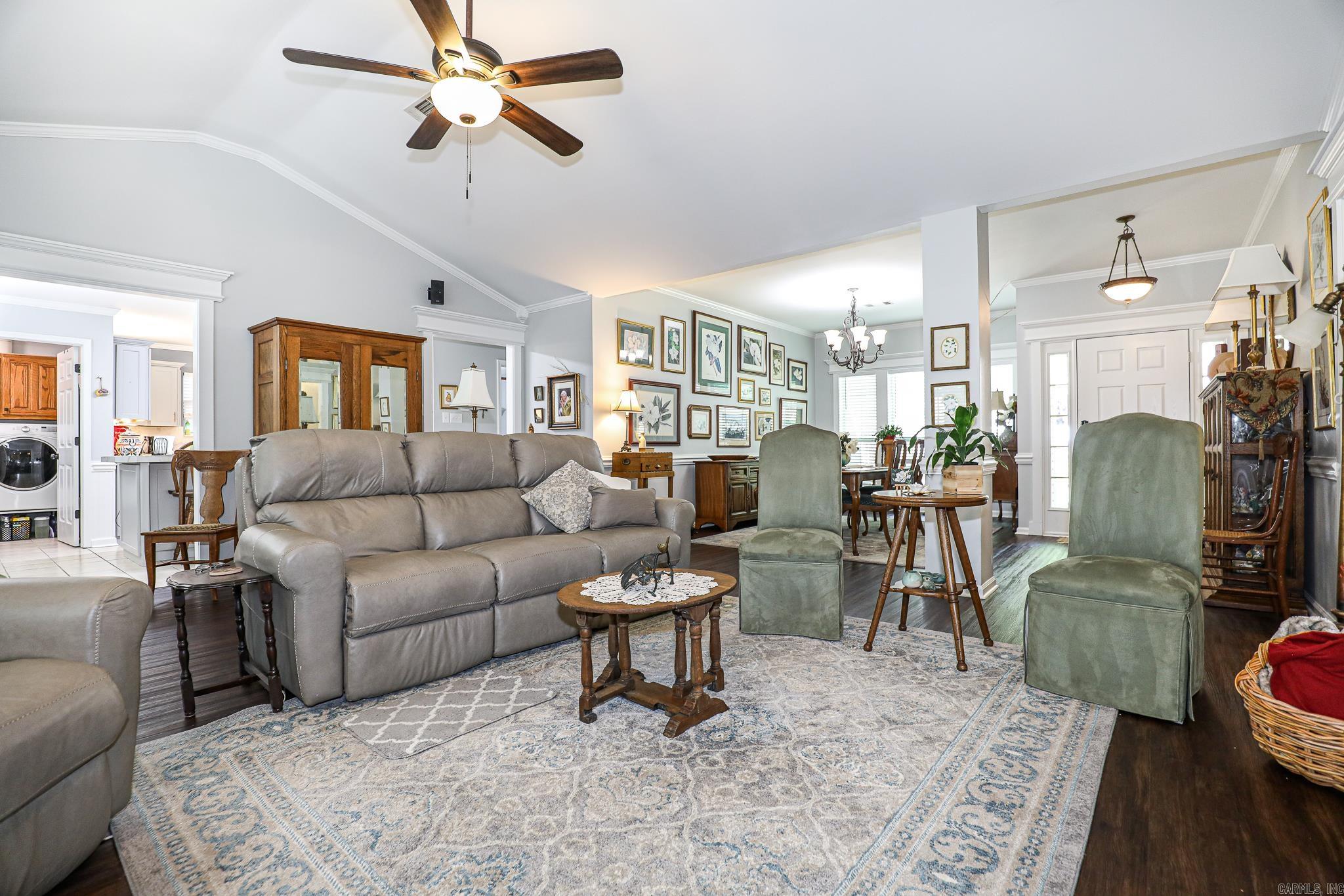 ROLLING BROOK - Residential