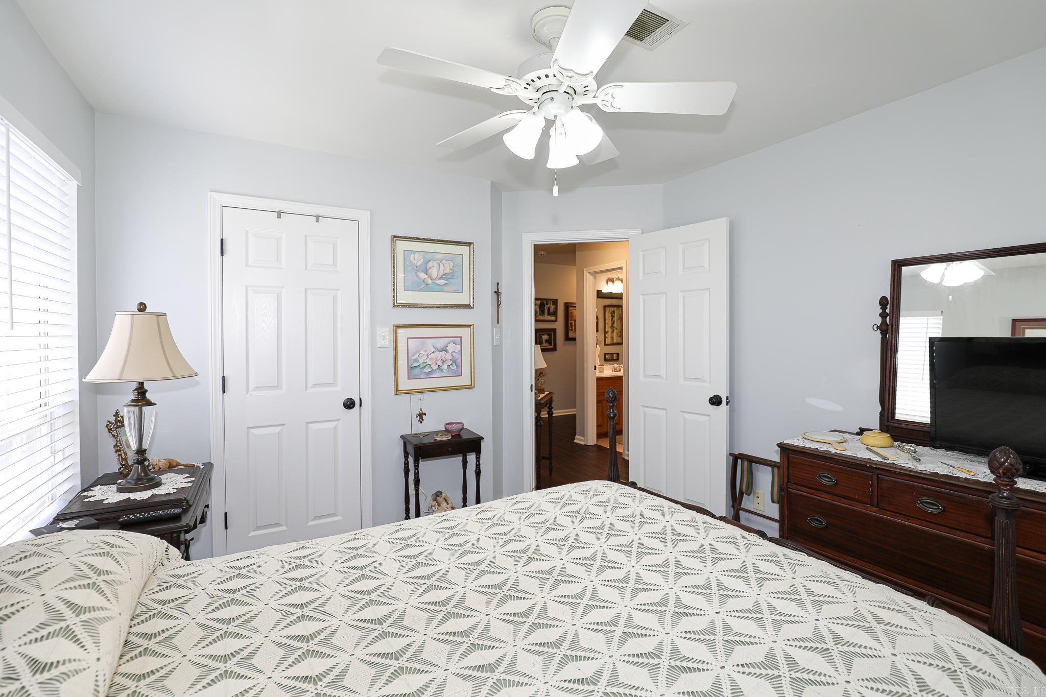 ROLLING BROOK - Residential