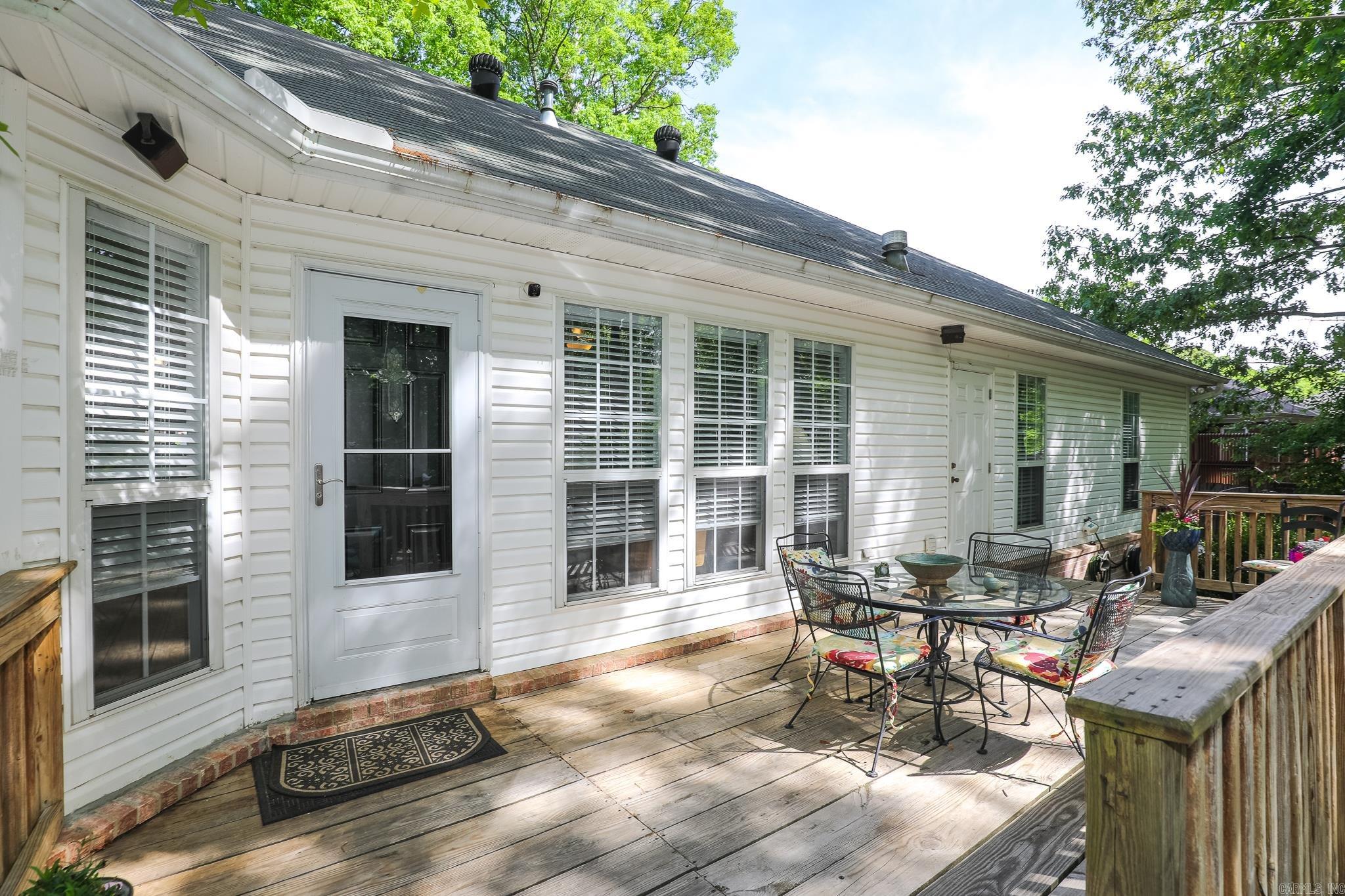 ROLLING BROOK - Residential