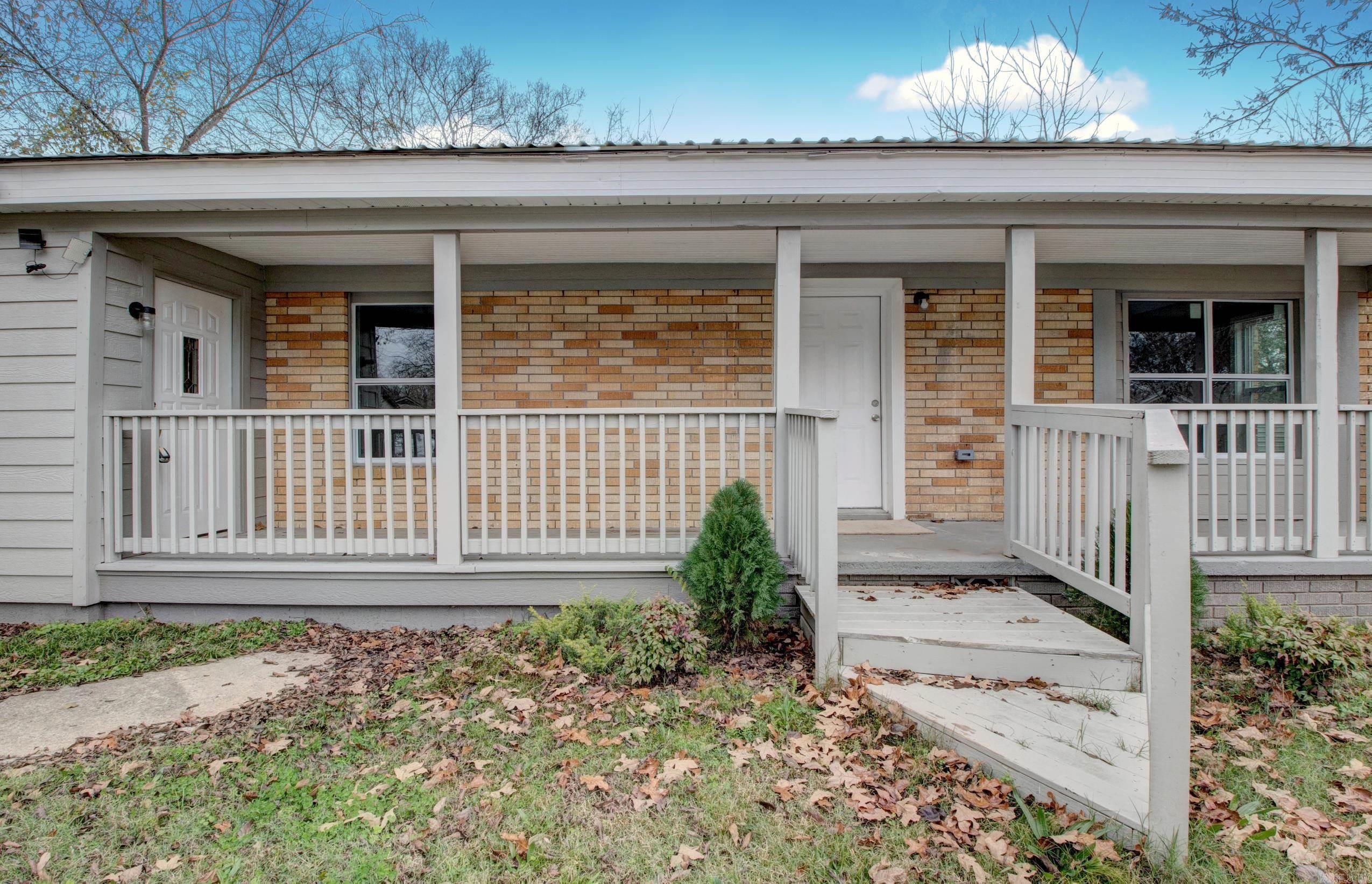 MASSIE WEST - Residential