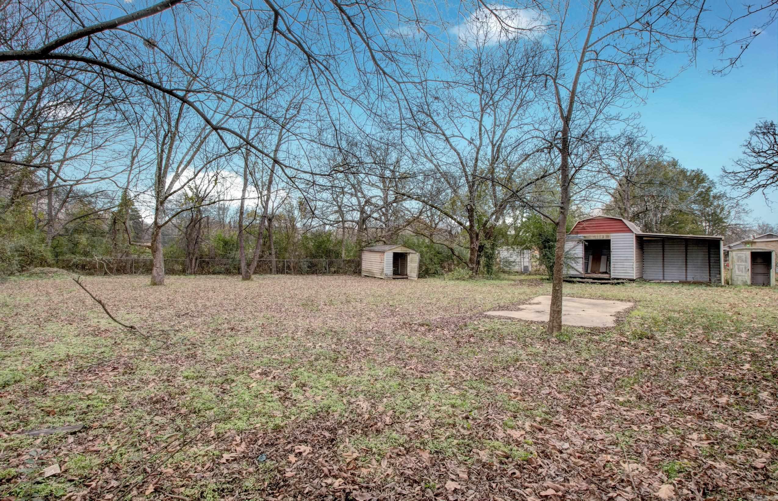 MASSIE WEST - Residential