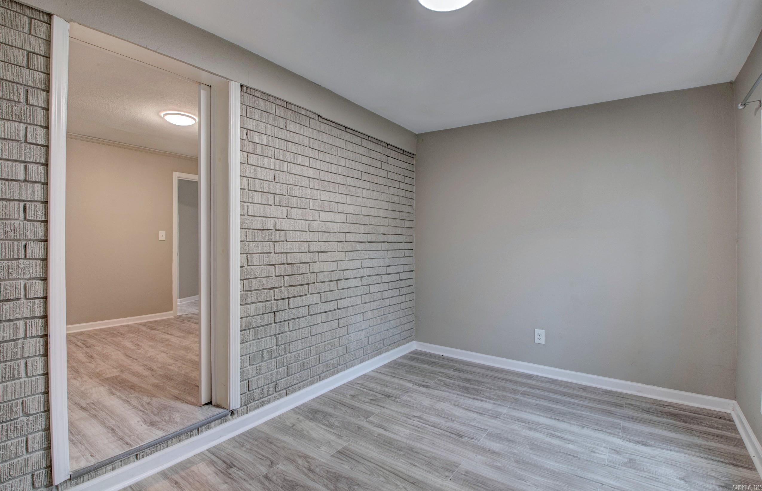 MASSIE WEST - Residential