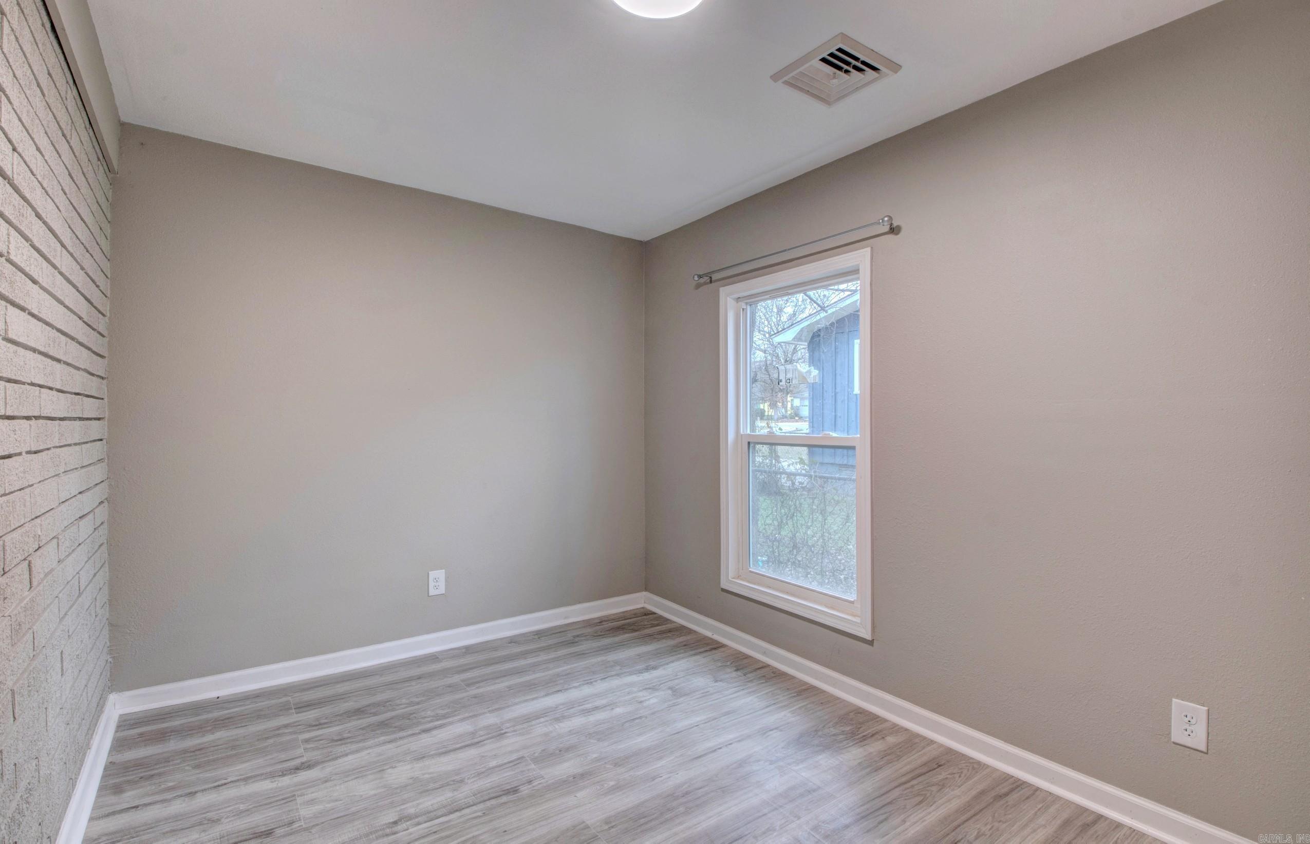 MASSIE WEST - Residential