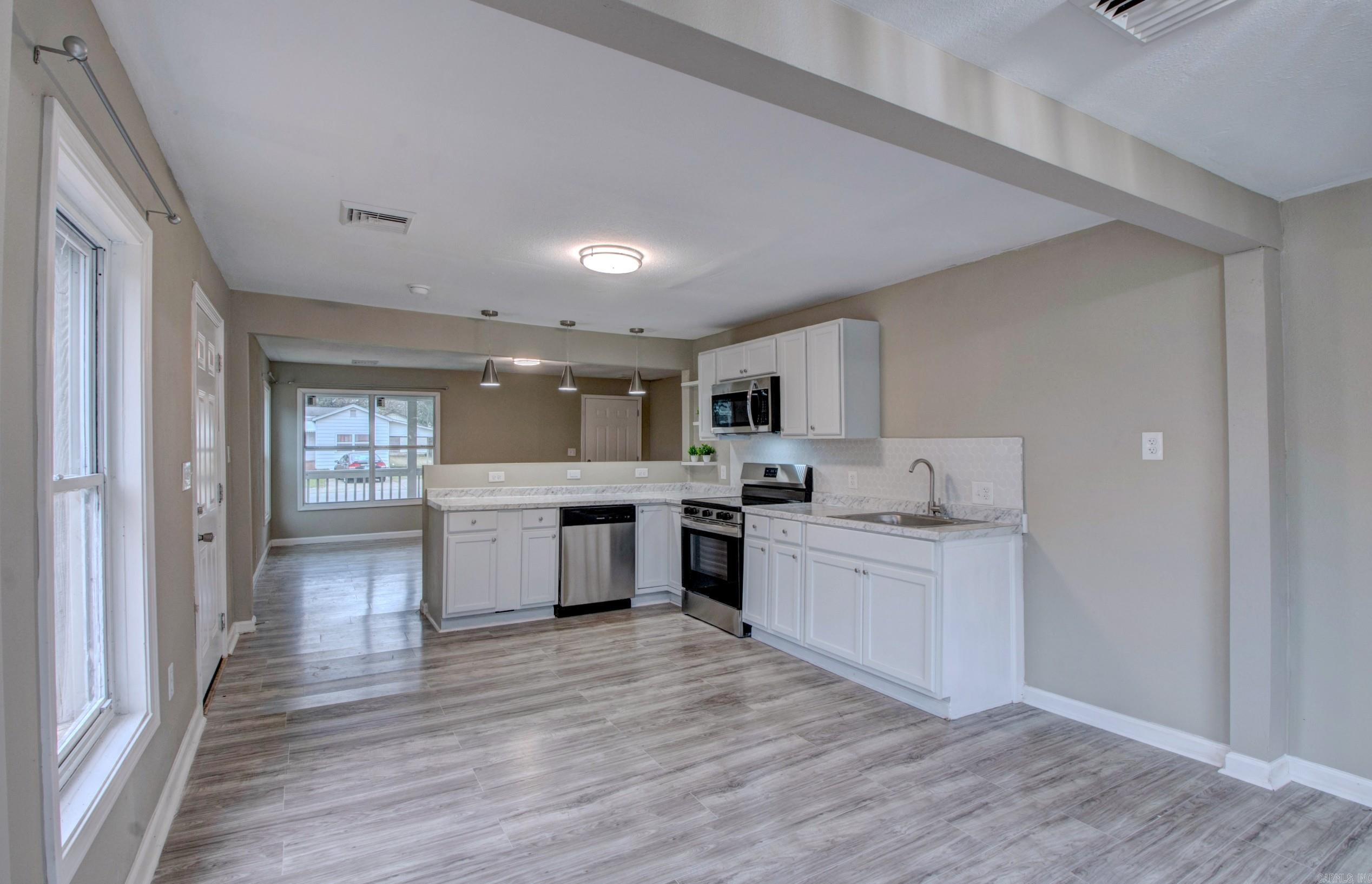 MASSIE WEST - Residential