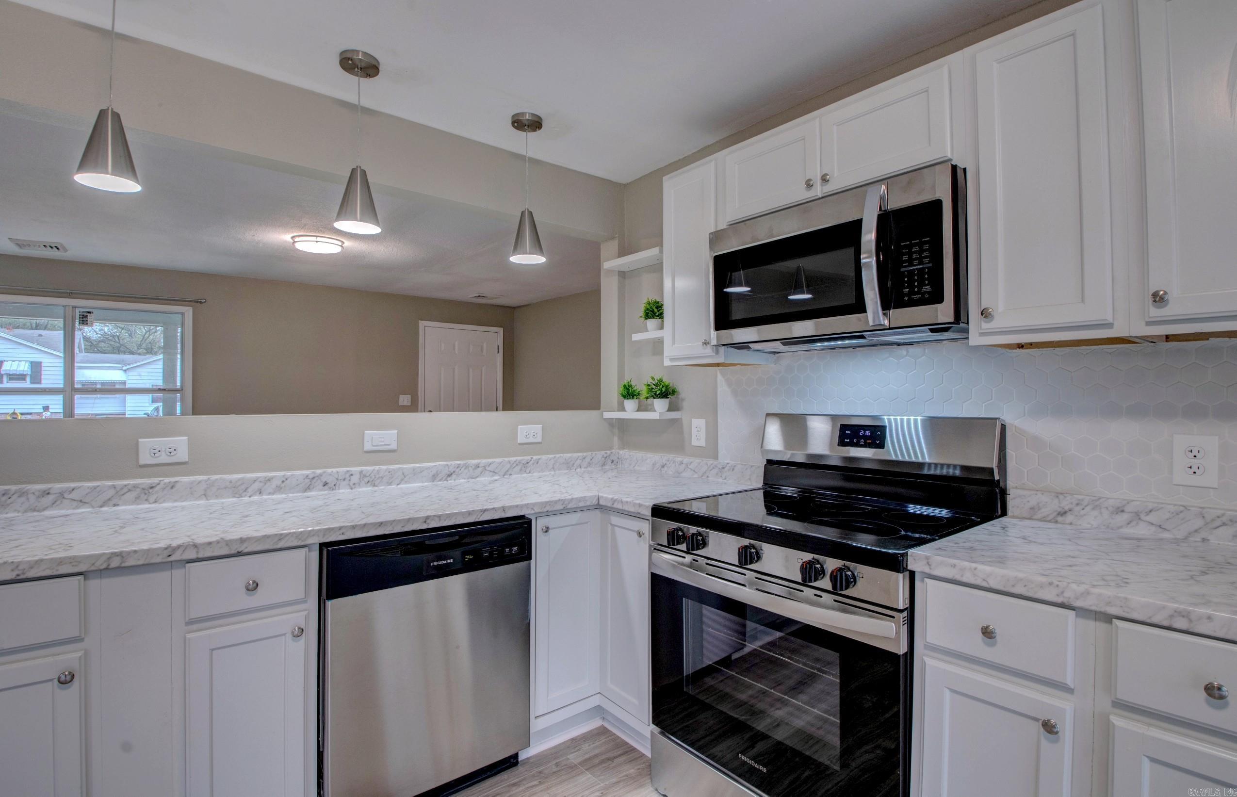 MASSIE WEST - Residential