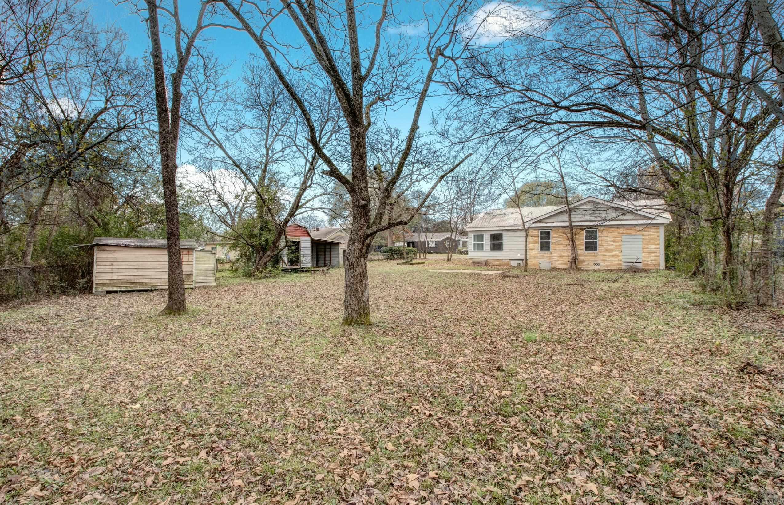 MASSIE WEST - Residential