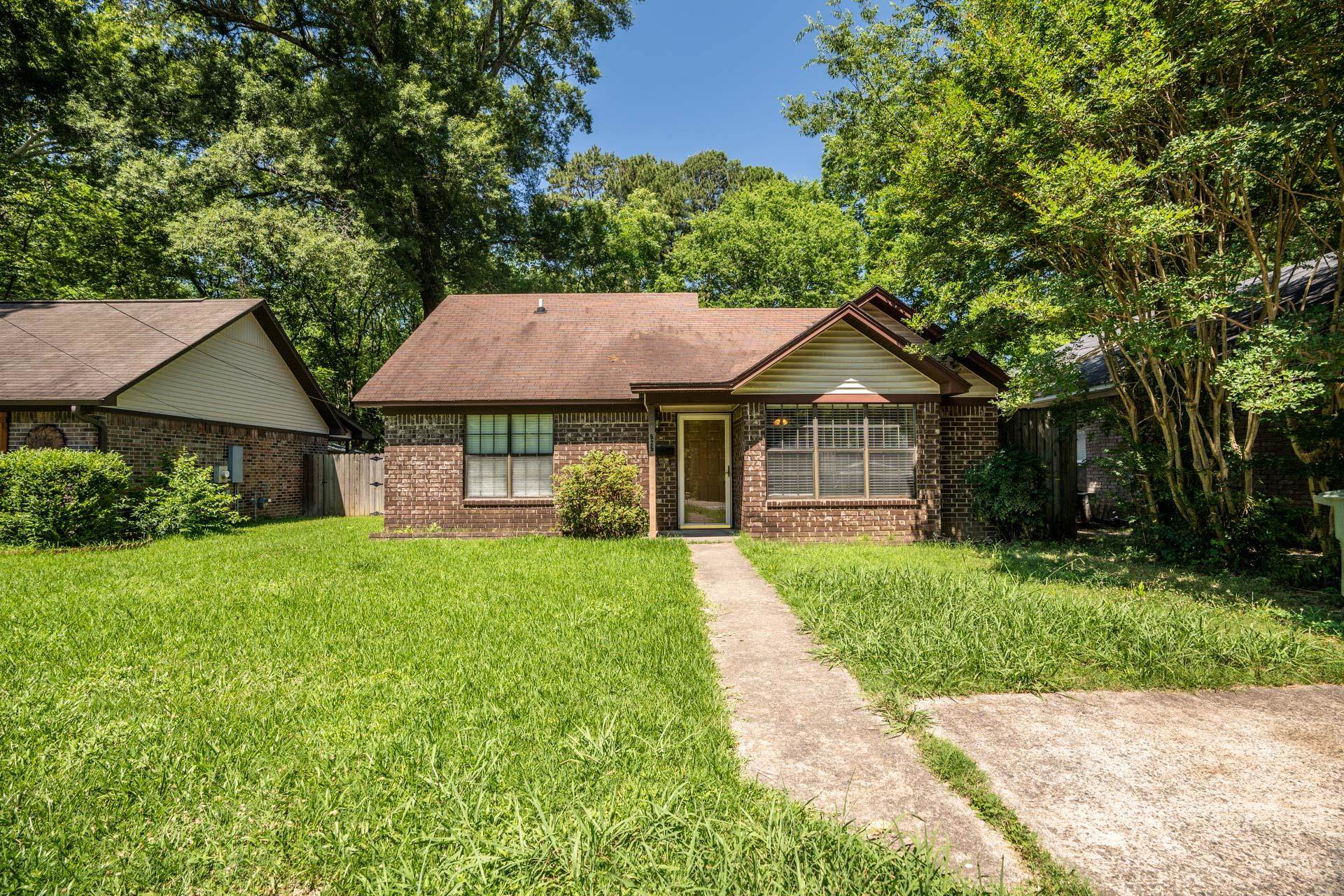 Robinson Plan - Residential Lease