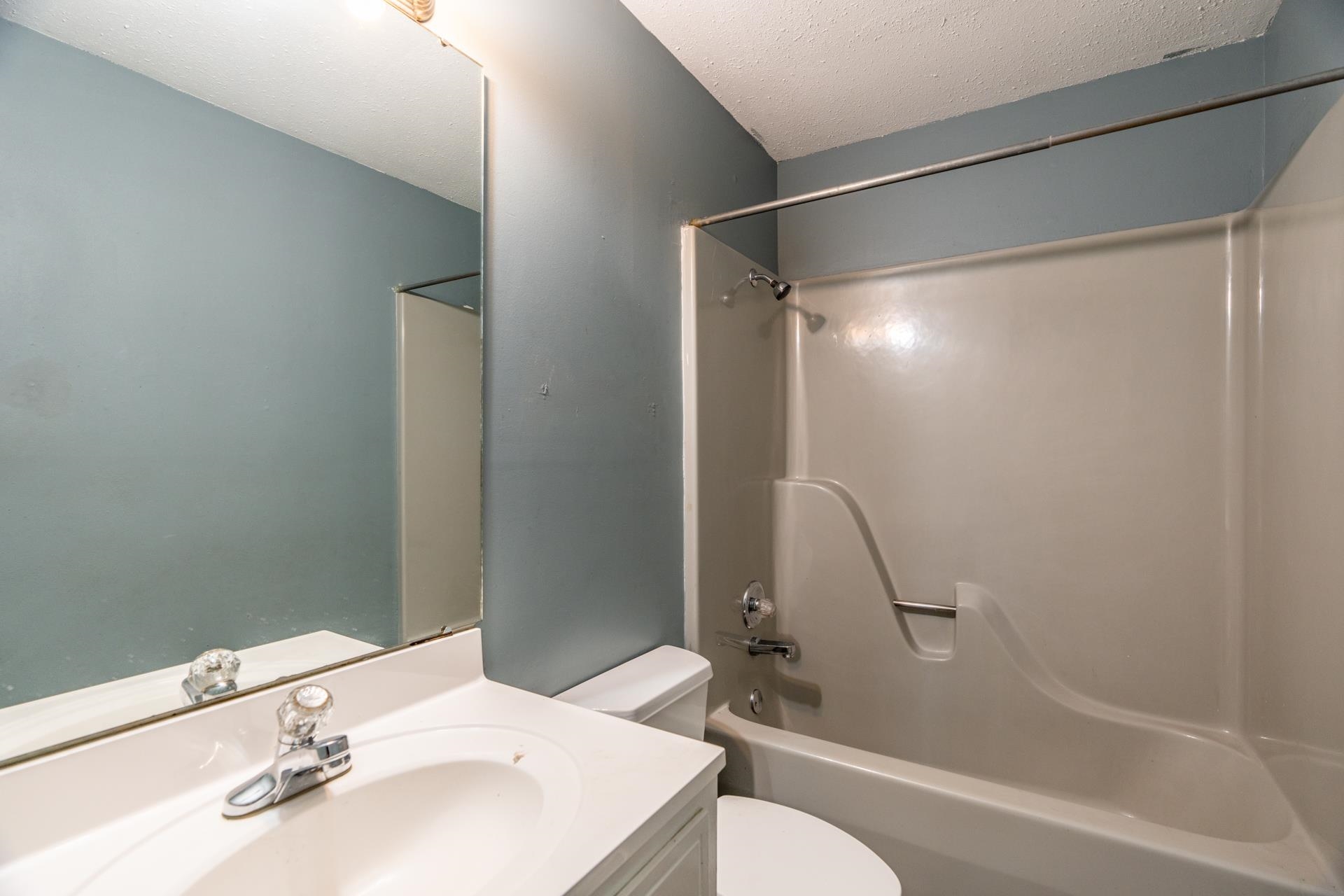 Robinson Plan - Residential Lease