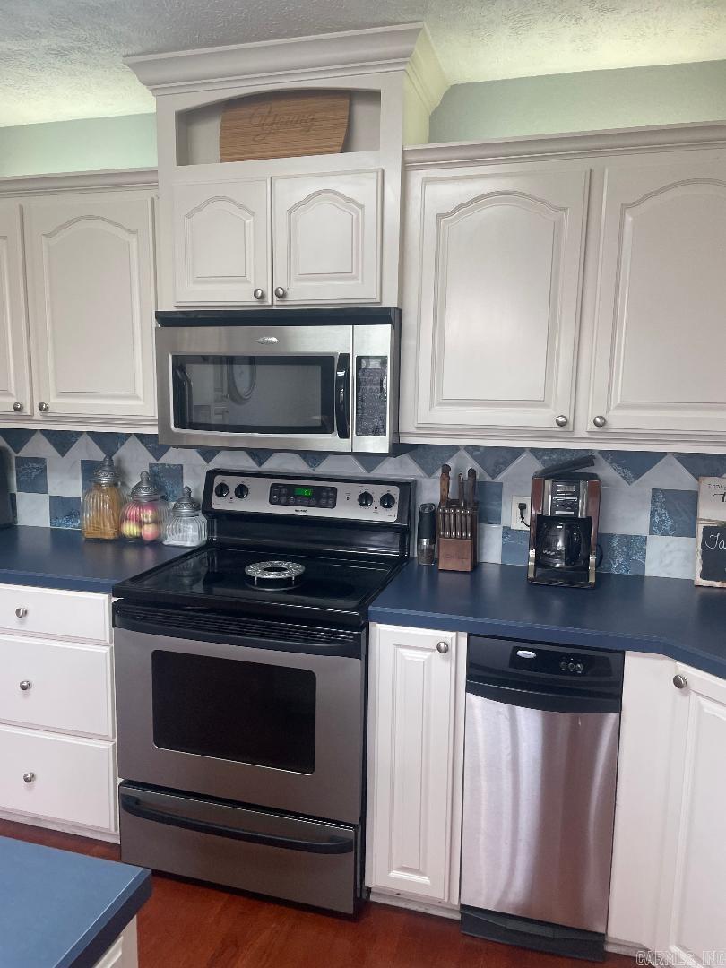 MEADOWRIDGE SUBD - Residential