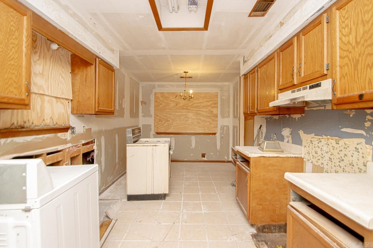 GIBRALTER HGTS - Residential
