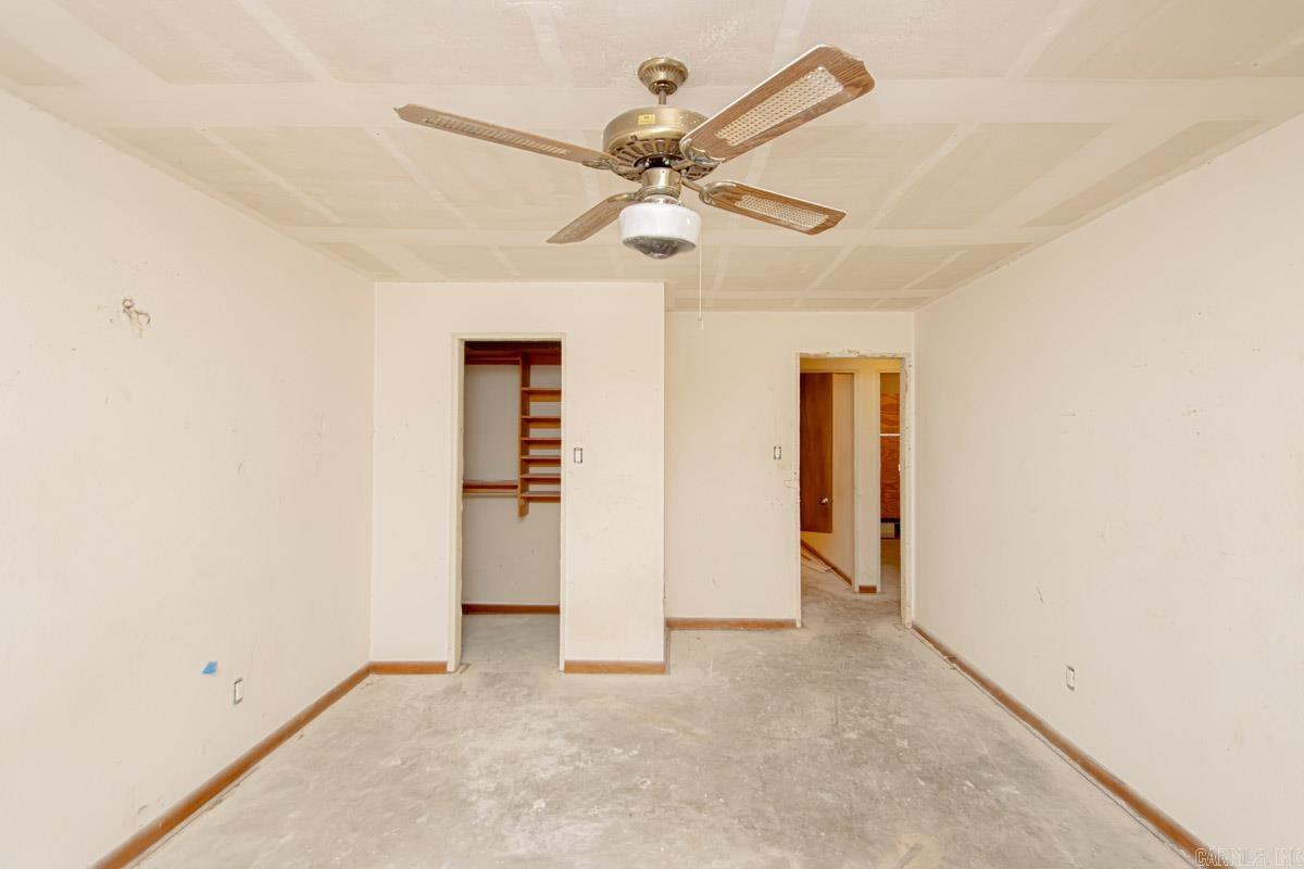 GIBRALTER HGTS - Residential