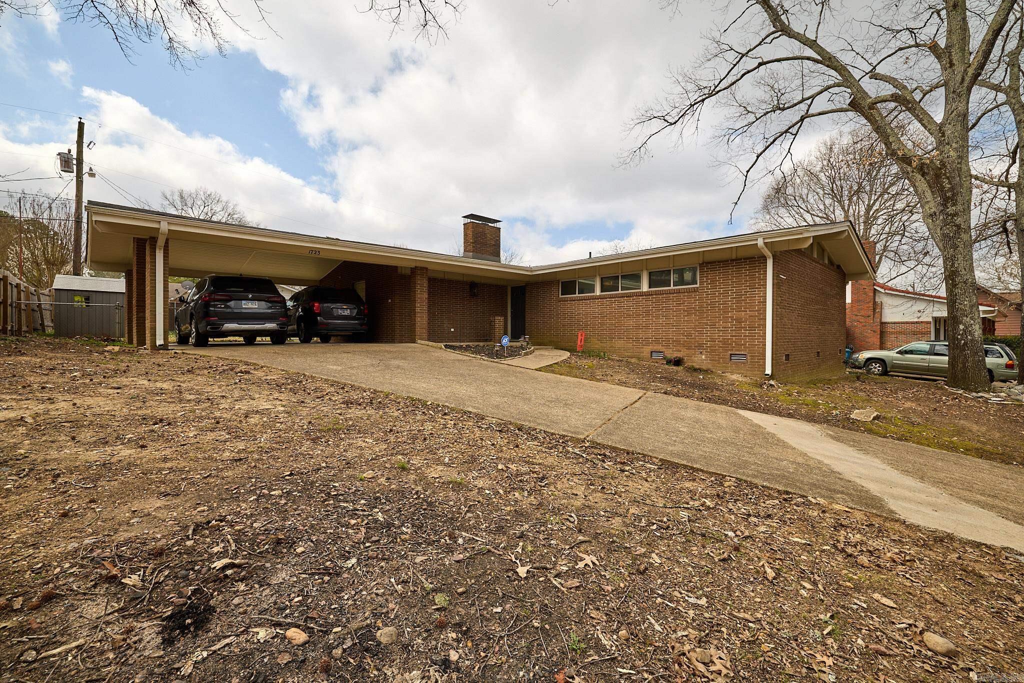 REEDWOOD - Residential