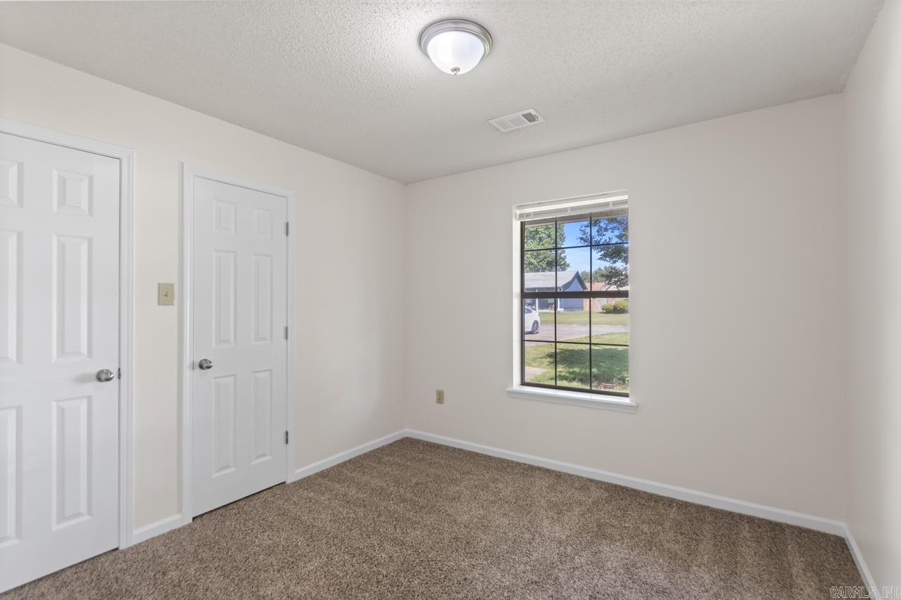 FIELDCREST - Residential