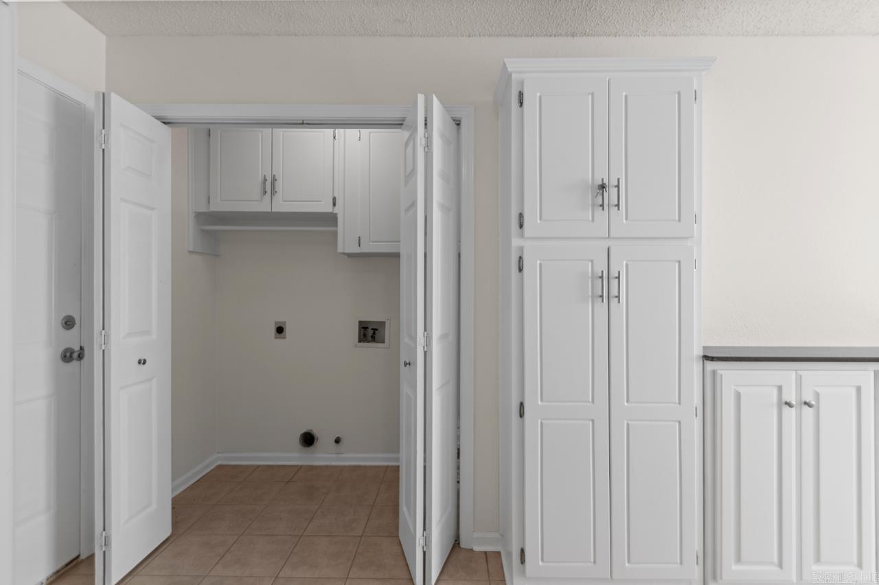 FIELDCREST - Residential