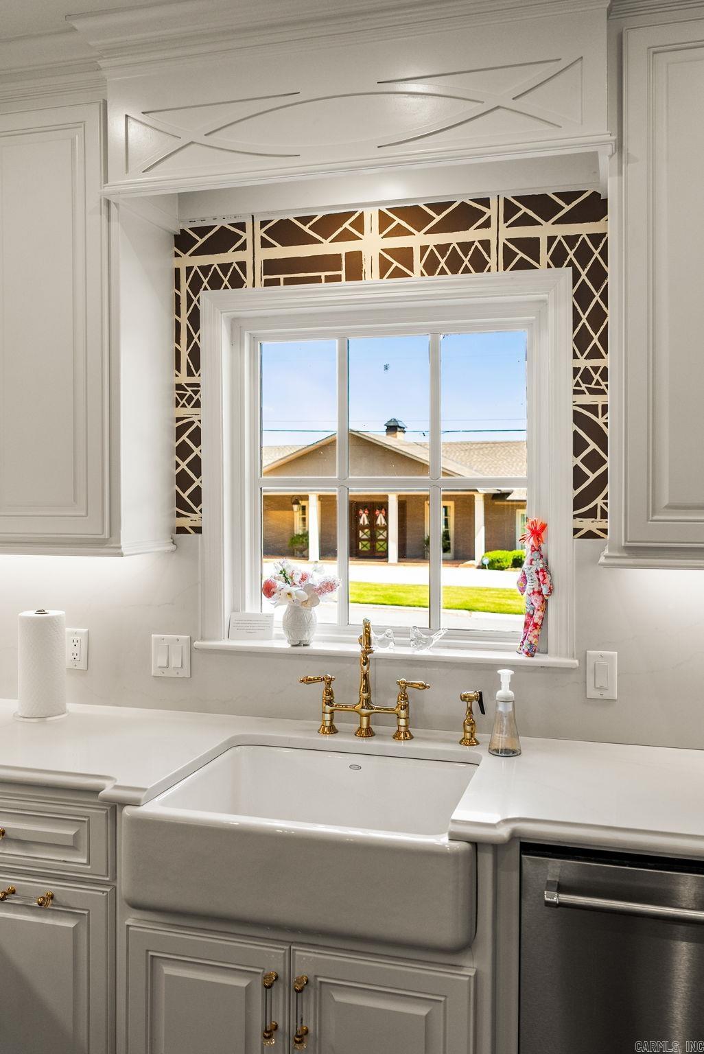 EAST PALISADES - Residential