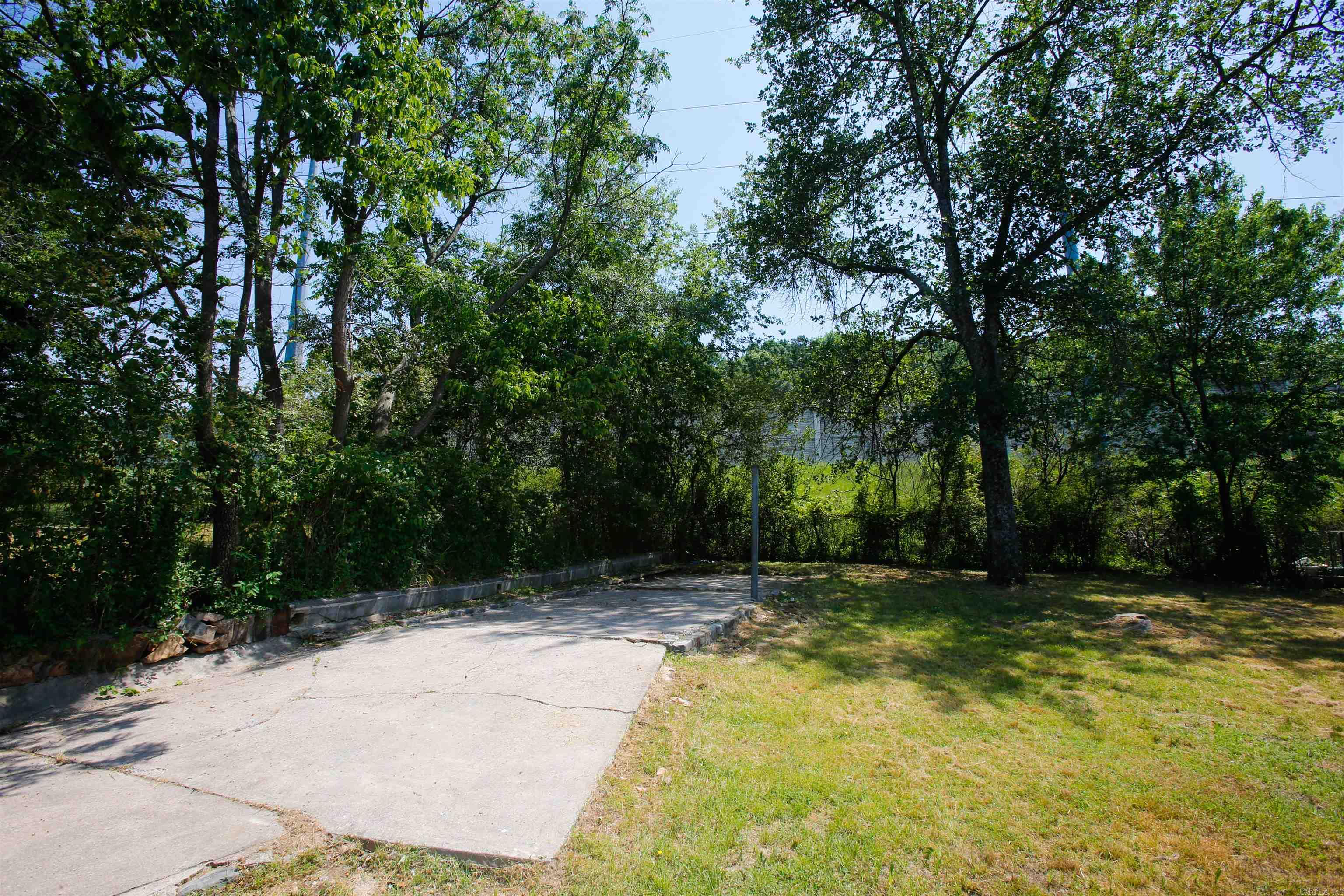 Pickthorne - Residential Lease