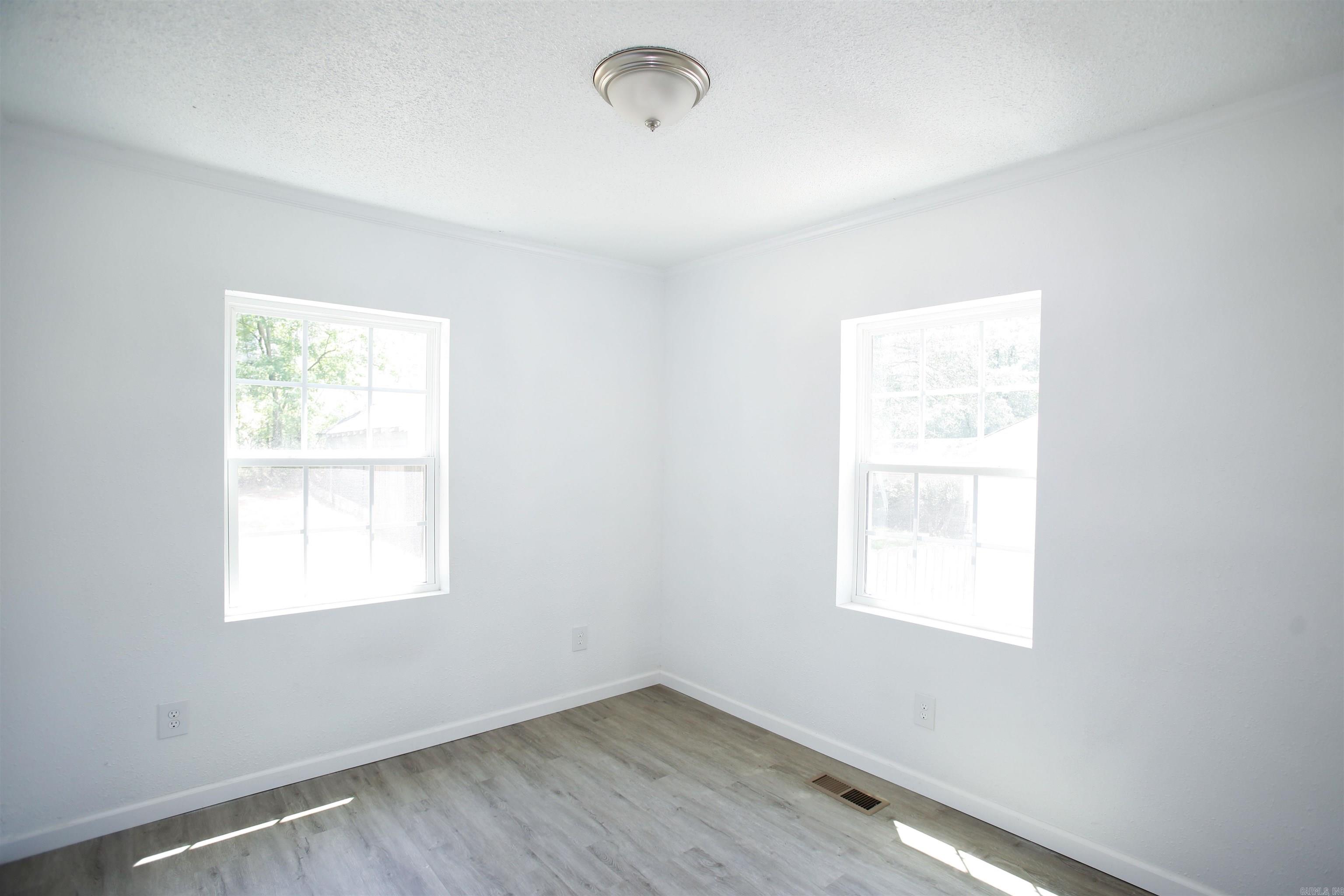 Pickthorne - Residential Lease