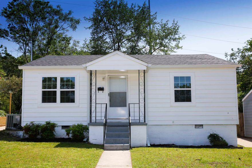 Newly remodeled 2BD in North Little Rock with cute curb appeal. New paint and flooring throughout. Spacious living room that opens to the kitchen. All kitchen appliances included. Hard vinyl flooring throughout. Large back yard with small patio area. The lease for this property is for 18 months and income has to be three times the amount of rent. NO SECTION 8.