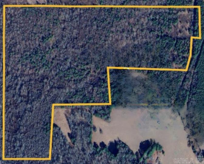 Hunting Paradise or Dream Cabin Site ā 80 Acres with Prime Timberland Discover the perfect location for your hunting getaway or secluded country home! This 80-acre property offers a rare blend of natural beauty and accessibility. Situated in a prime hunting area, the land features a rich mix of timber and a hardwood creek bottom on the southern end, providing excellent wildlife habitat and scenic views. With county road frontage, access is easy year-round, making it ideal for building a cabin, full-time residence, or simply enjoying as a recreational retreat. Whether youāre chasing trophy deer, exploring the outdoors, or looking for a peaceful escape, this property has the potential to be your private paradise. Donāt miss your chance to own a piece of the great outdoors! ****PICS COMING SOON - in process of some clearing and bush hogging.
