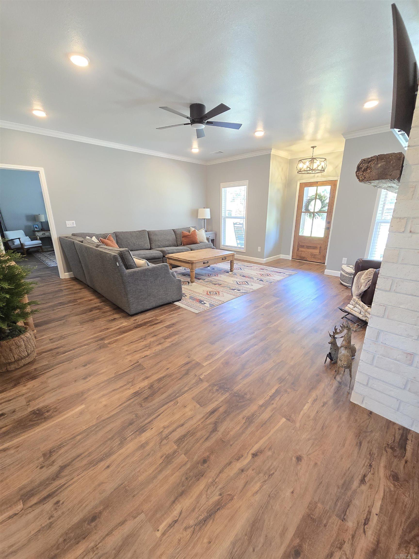 BRIDGES AND THOMPSON - Residential