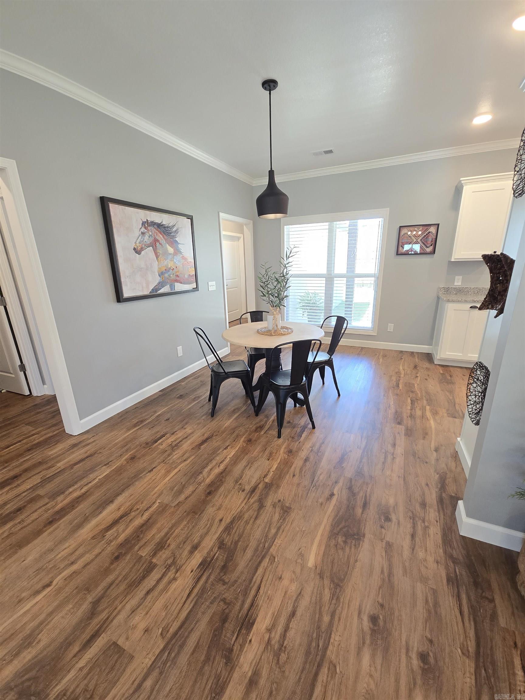 BRIDGES AND THOMPSON - Residential