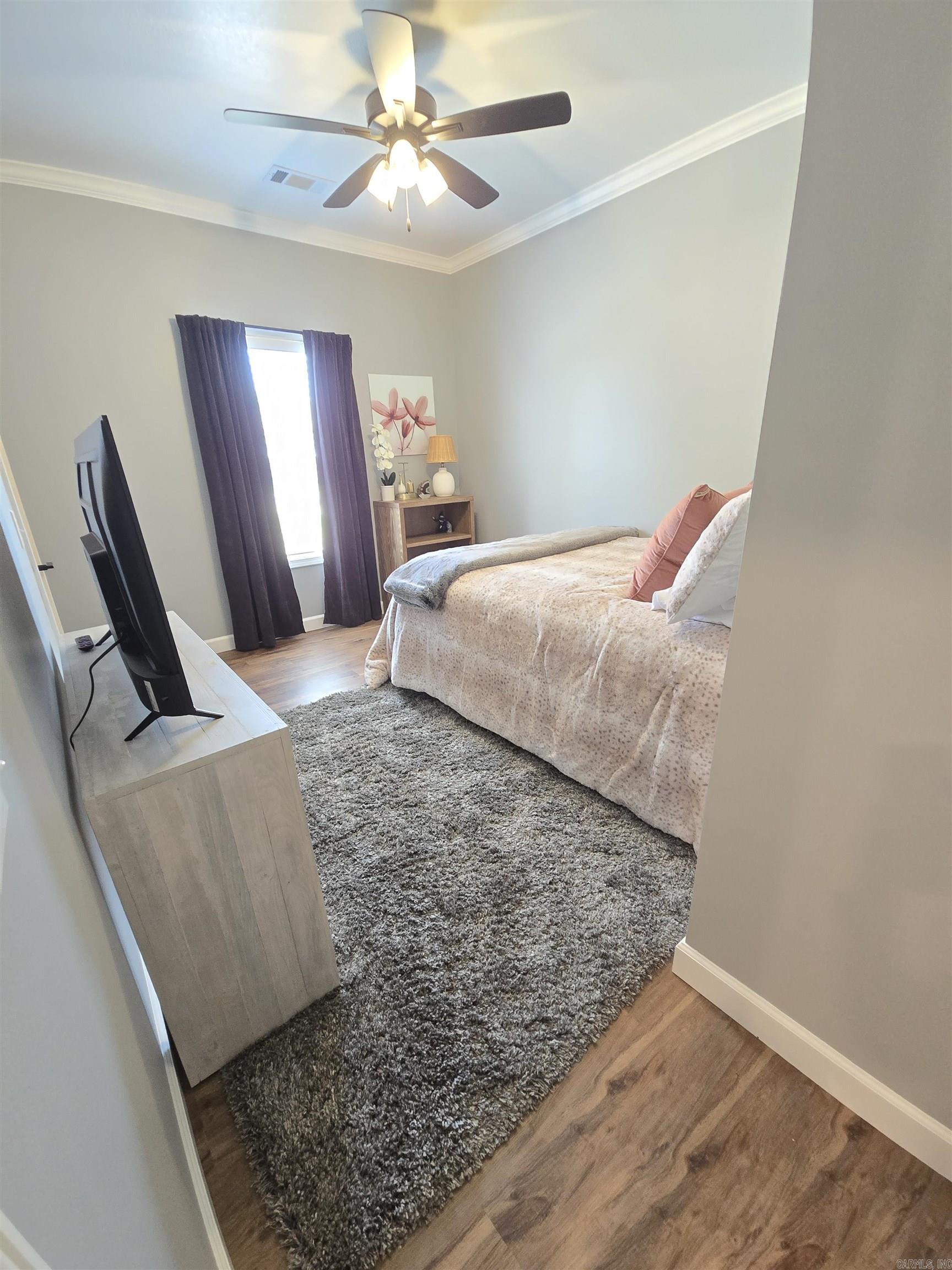 BRIDGES AND THOMPSON - Residential