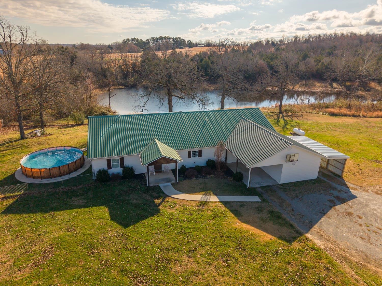 Metes & Bounds - Residential