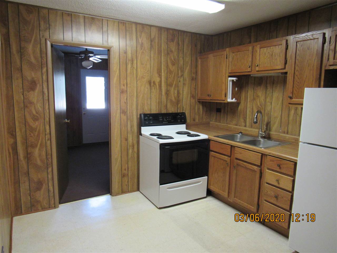 Metes & Bounds - Residential Lease