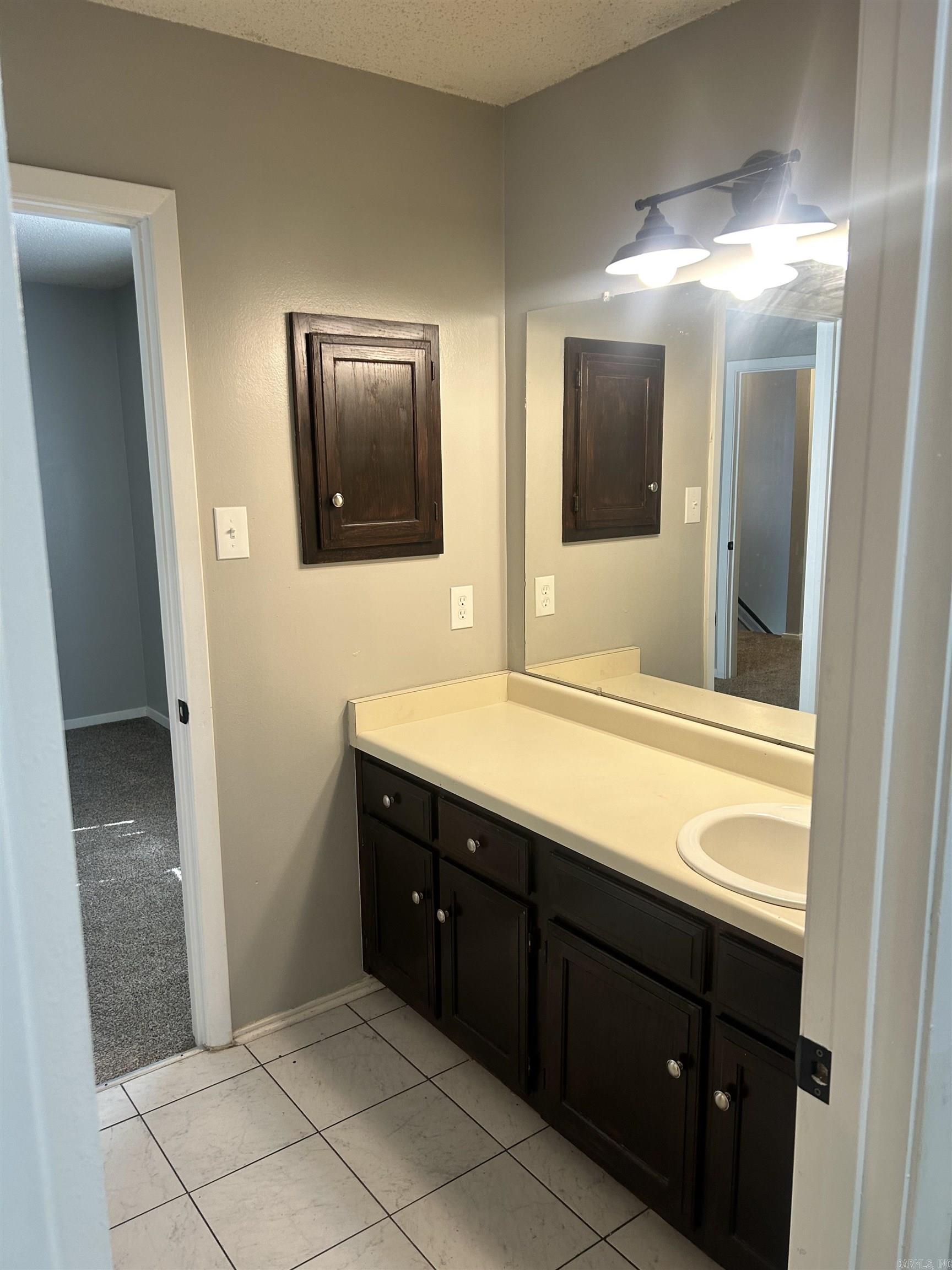 Oak Crest Manor Townhomes - Residential Lease