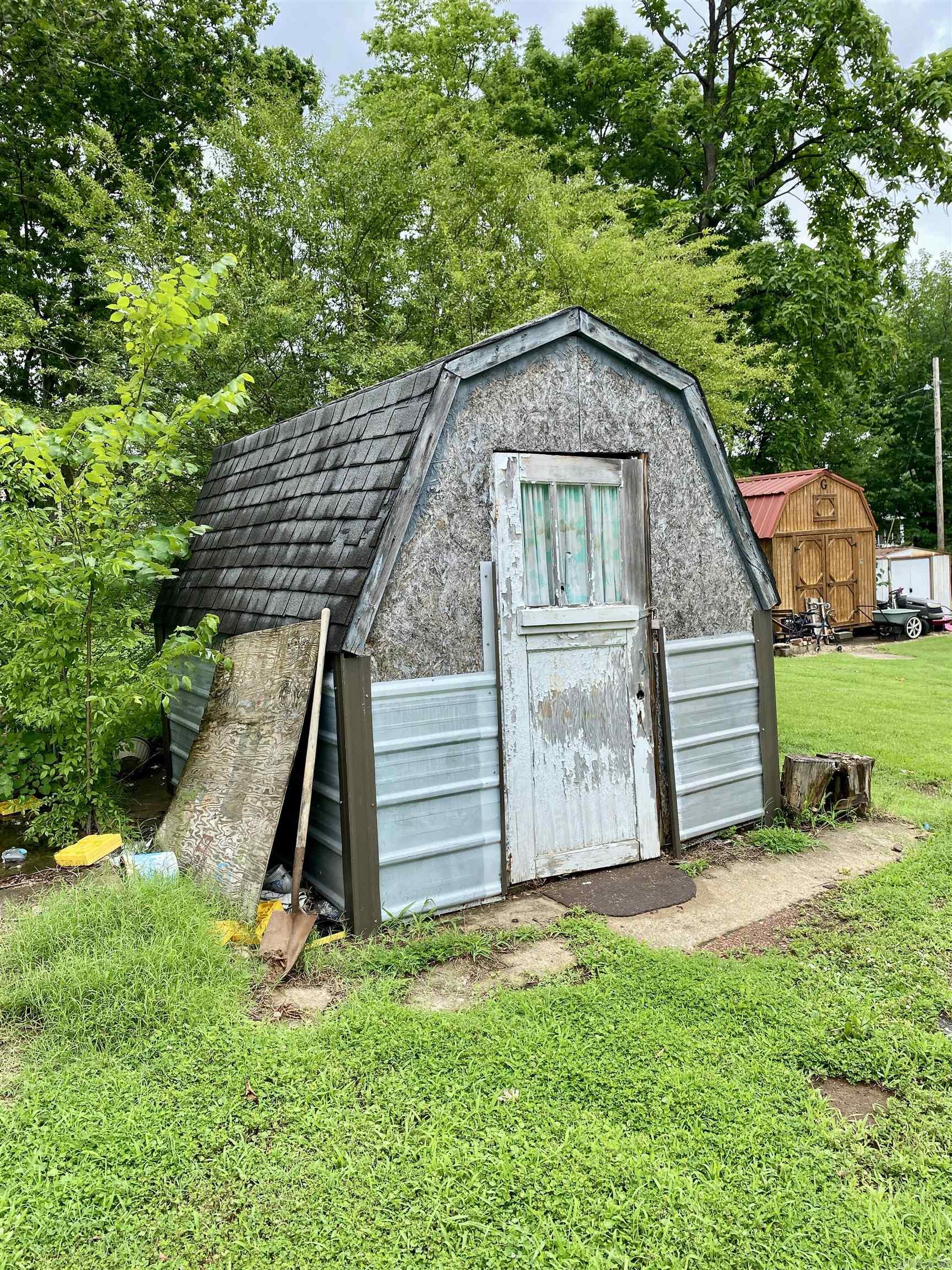 Metes & Bounds - Residential