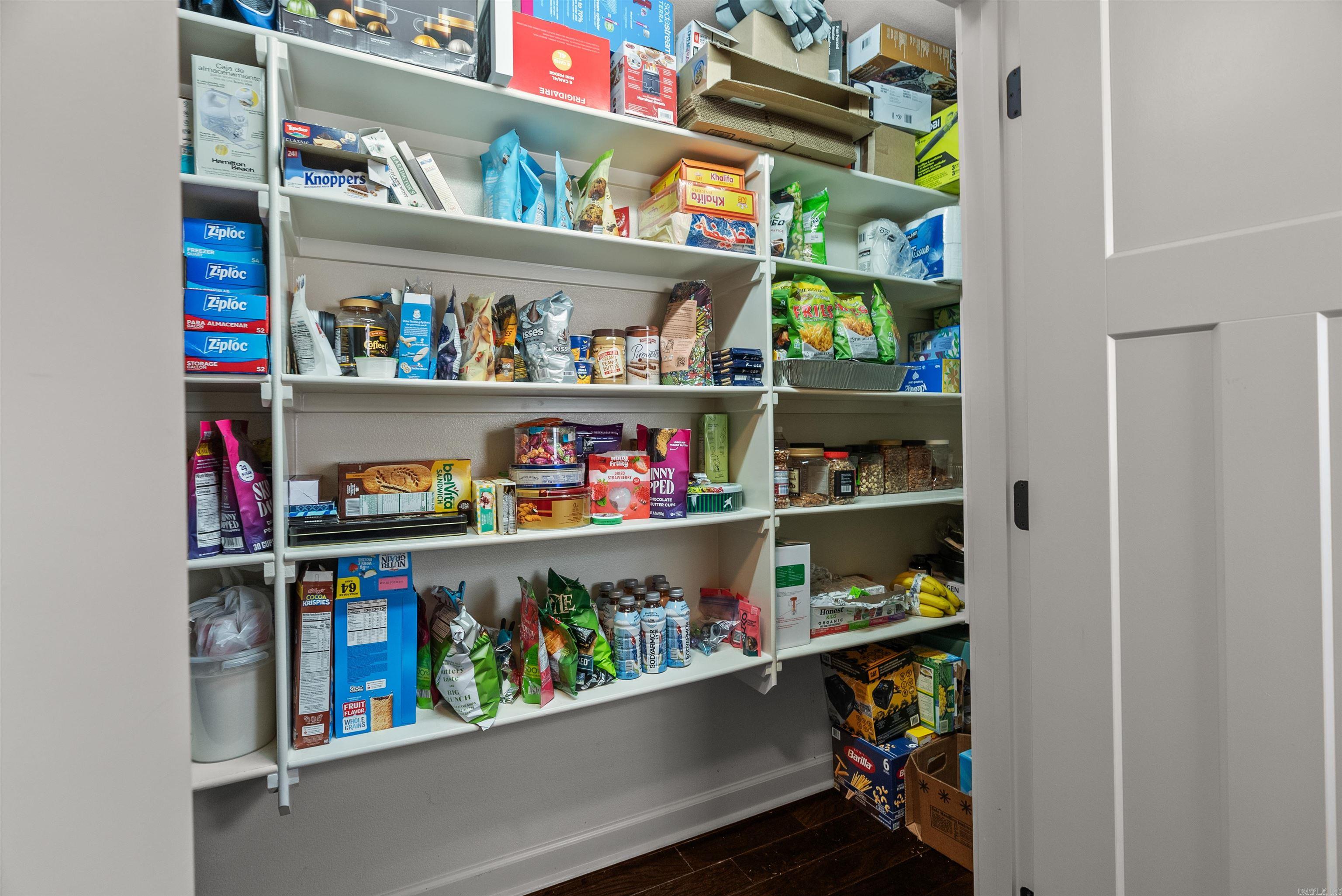 MILLERS GLENN - Residential