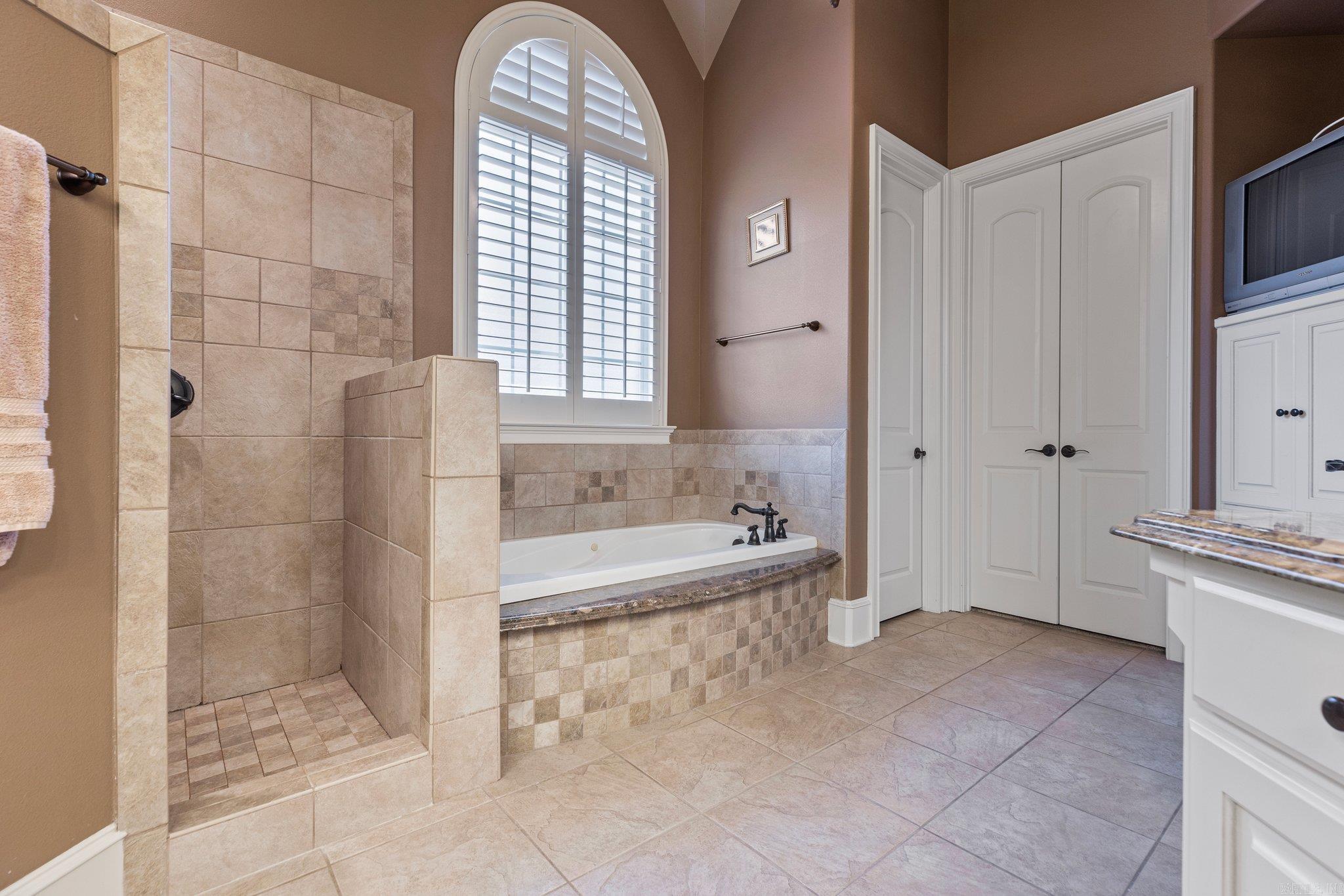 CHENAL VALLEY ADDN - Residential