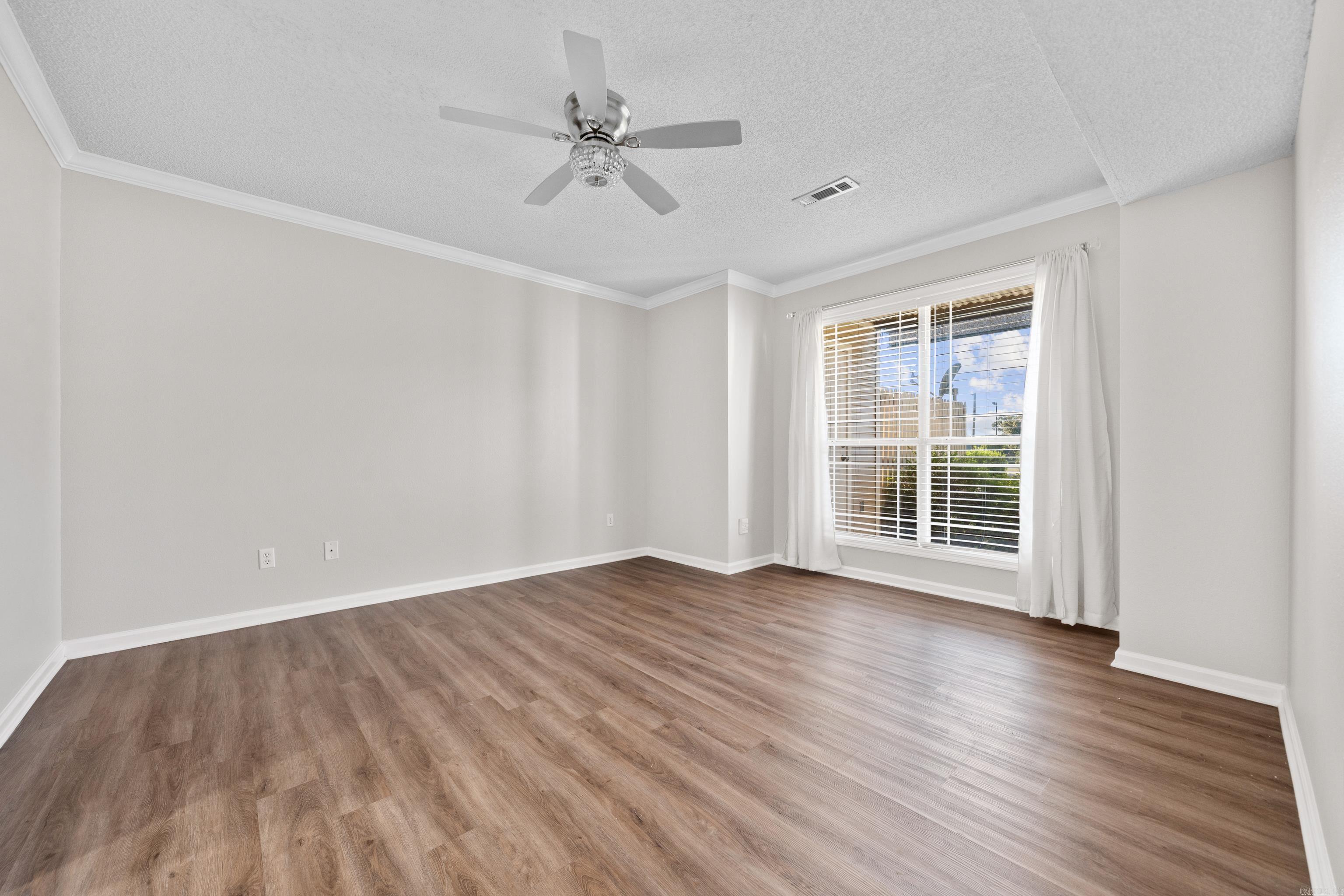 DIAMONDHEAD MANOR - Residential