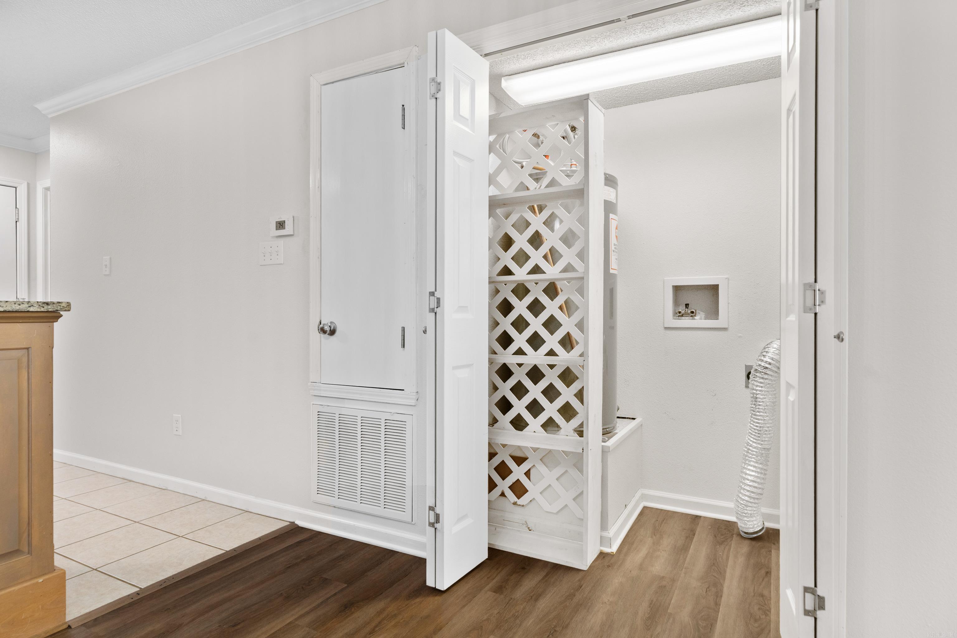 DIAMONDHEAD MANOR - Residential