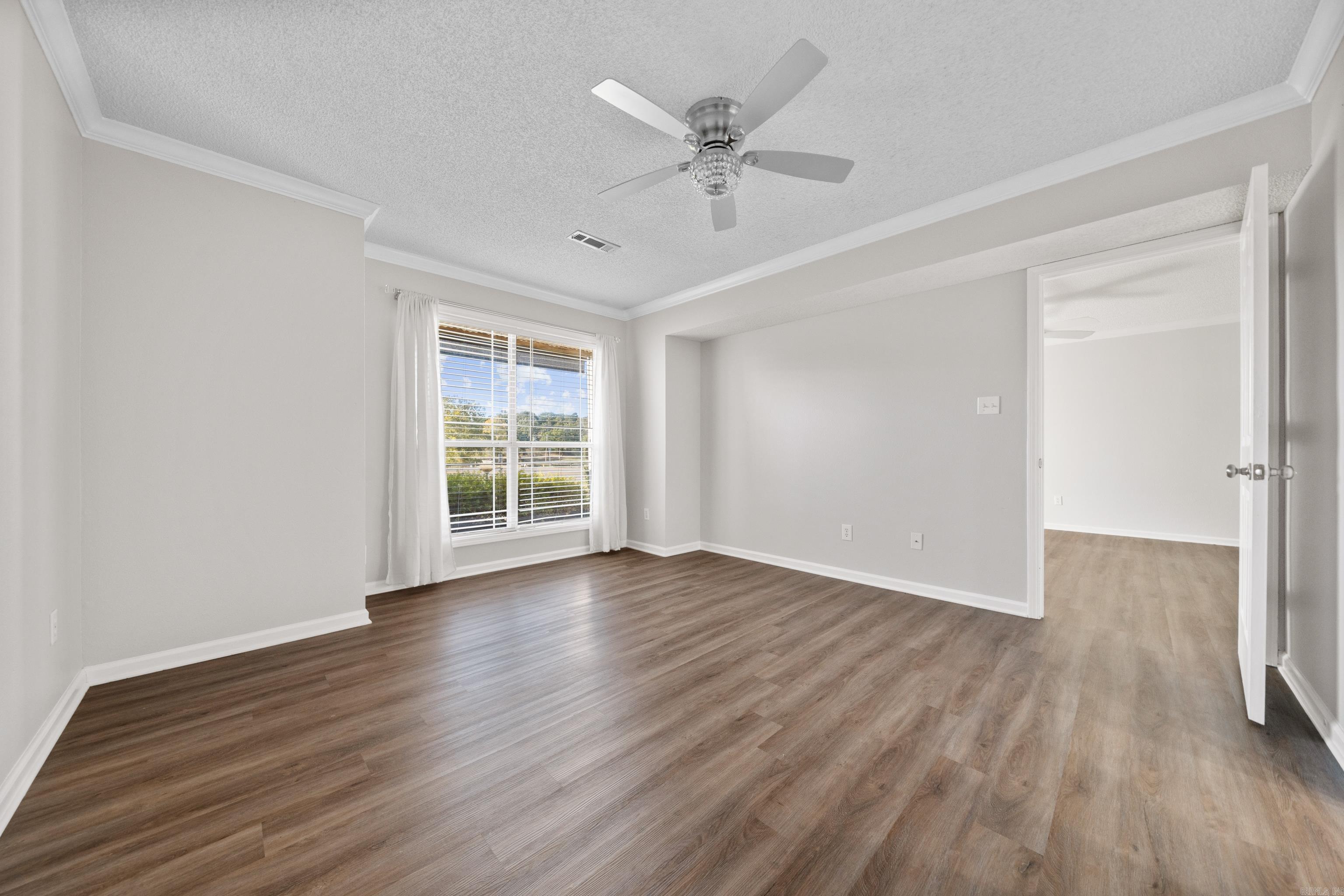 DIAMONDHEAD MANOR - Residential