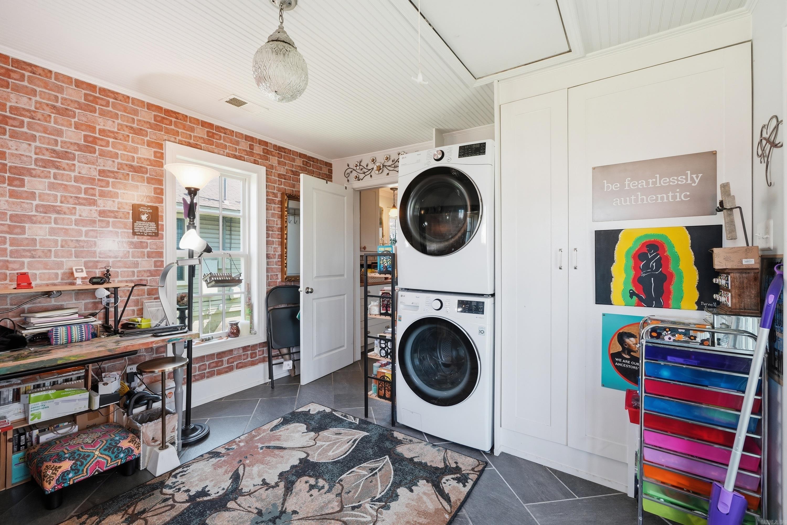 BRAGGS - Residential