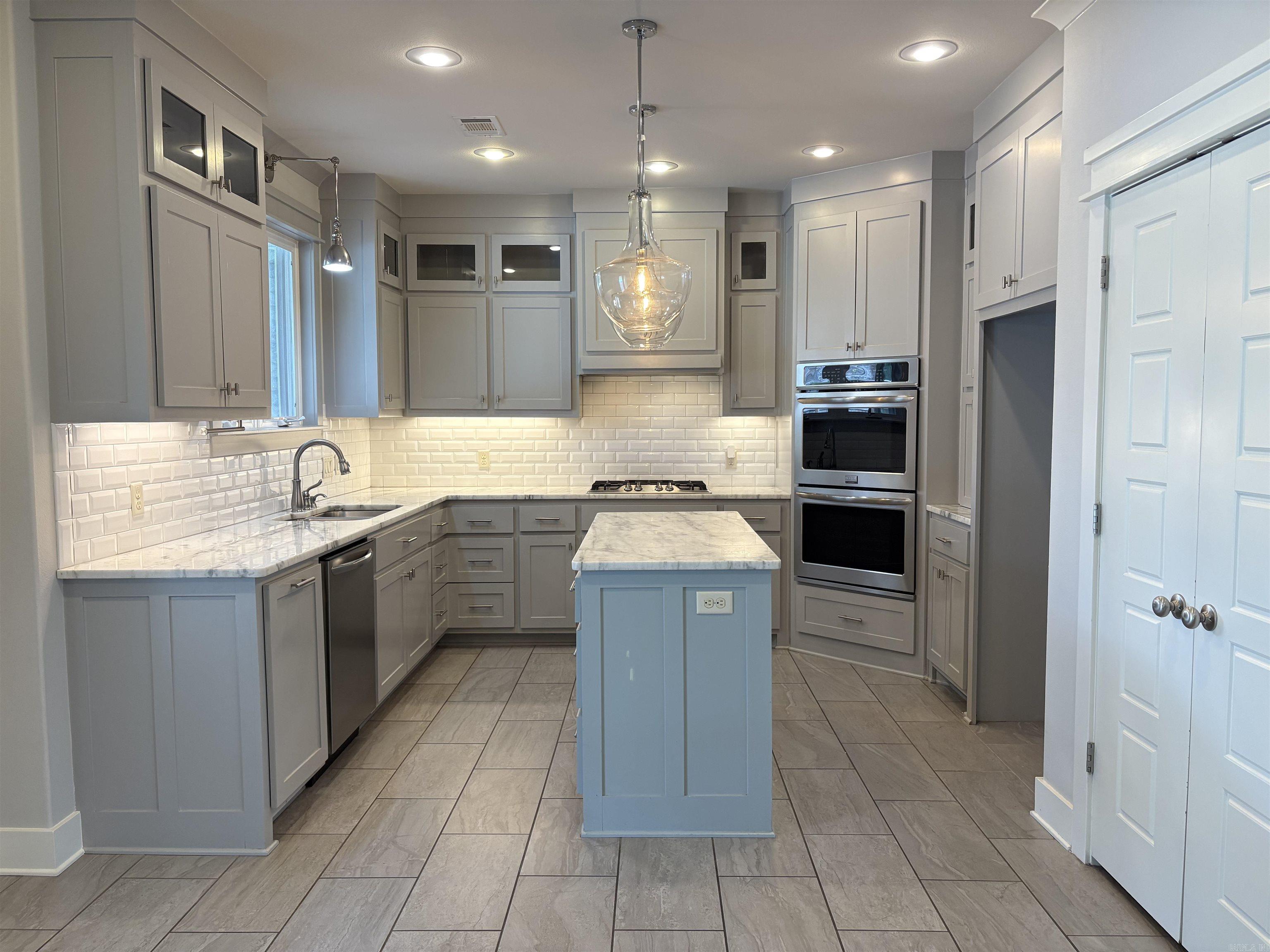 WINTERBROOK - Residential